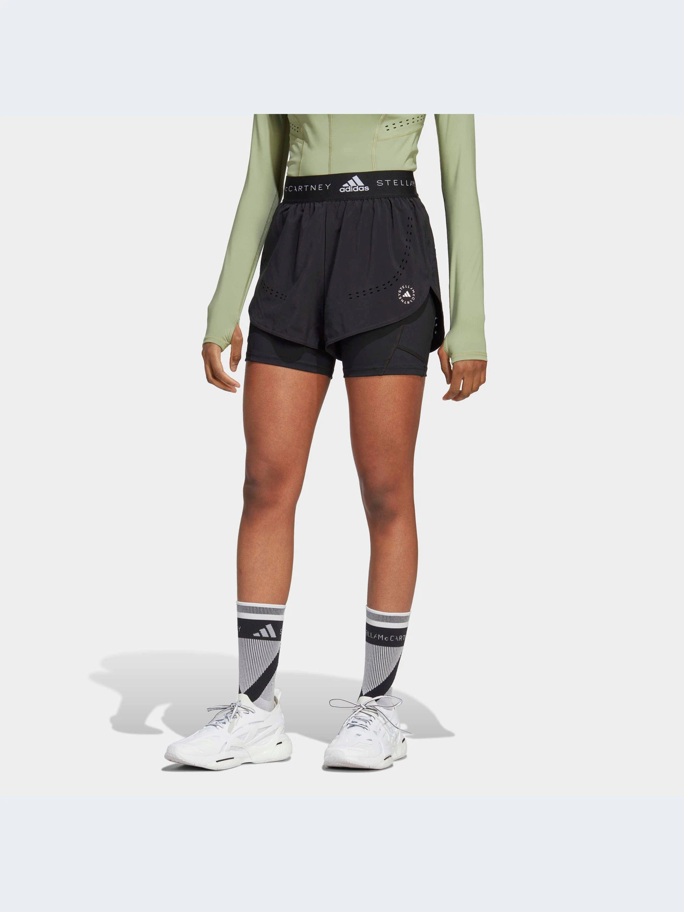 Шорты Adidas модель HS4258 Шорты Adidas модель HS4258 Фото