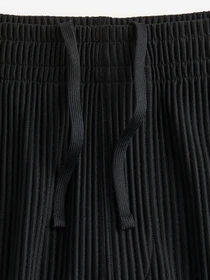 Шорти H&M модель 70472 Фото