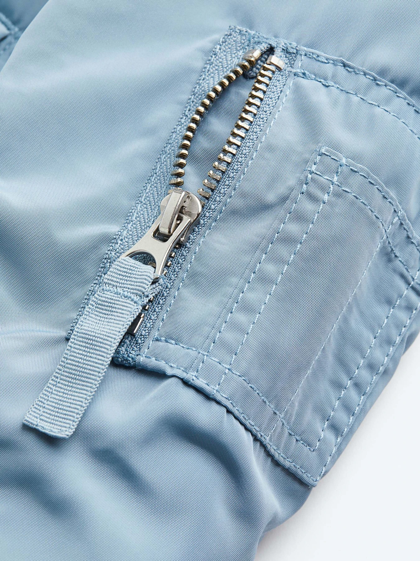 Куртки и дубленки H&M модель 70564 Фото