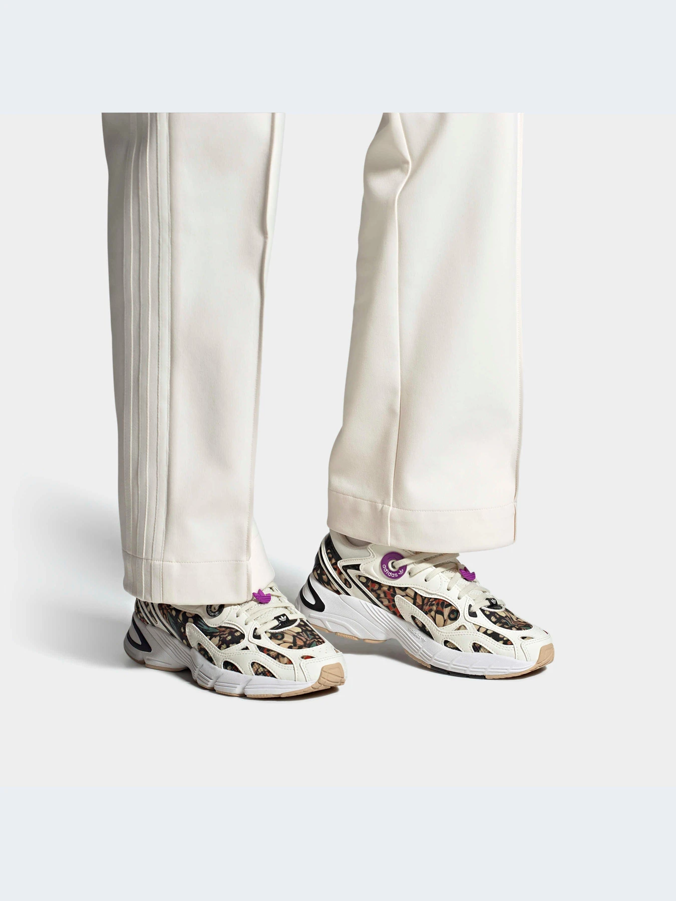 Кроссовки Adidas модель HP6363 Кроссовки Adidas модель HP6363 Фото