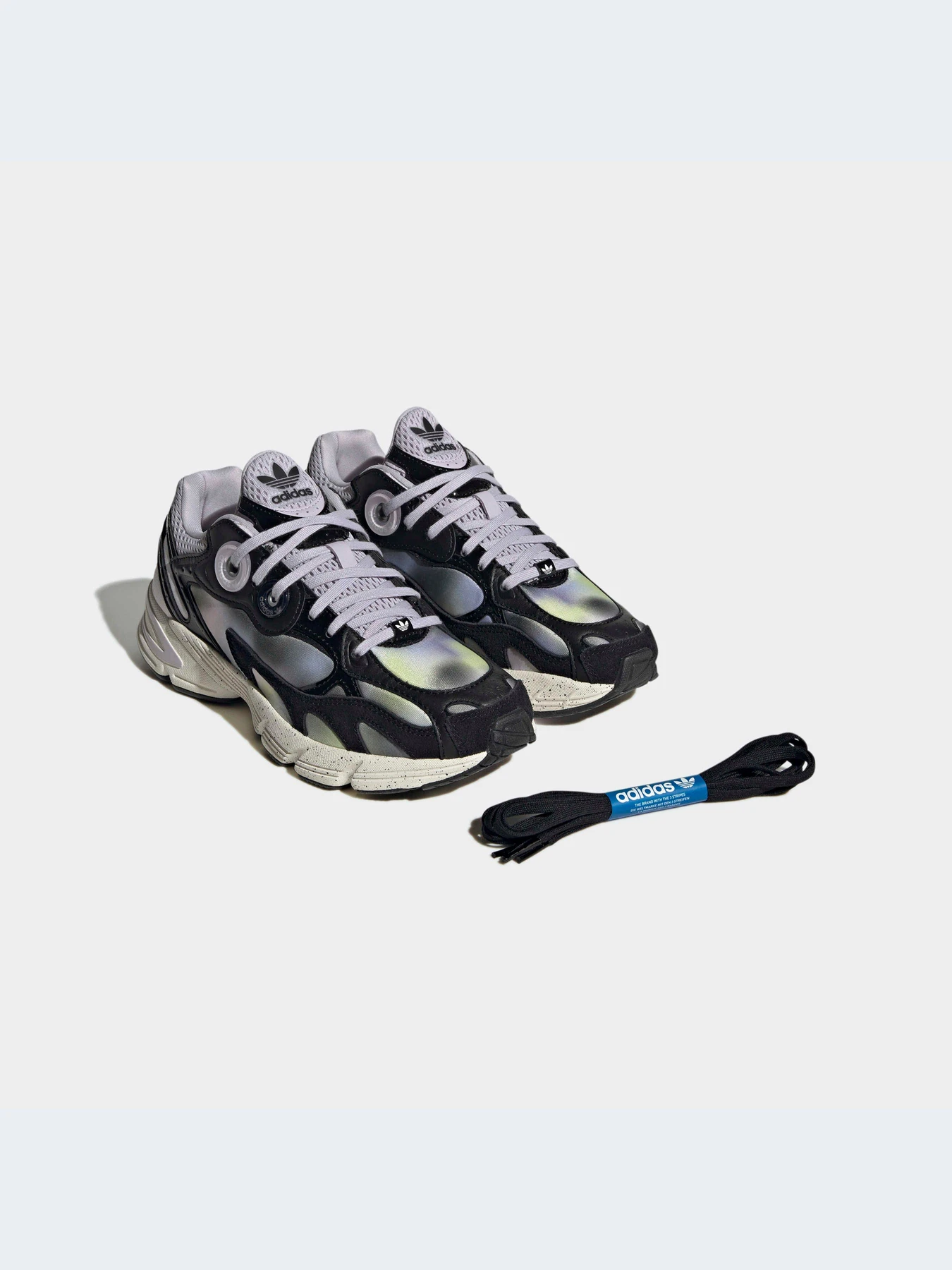 Кроссовки Adidas модель HQ8954 Кроссовки Adidas модель HQ8954 Фото
