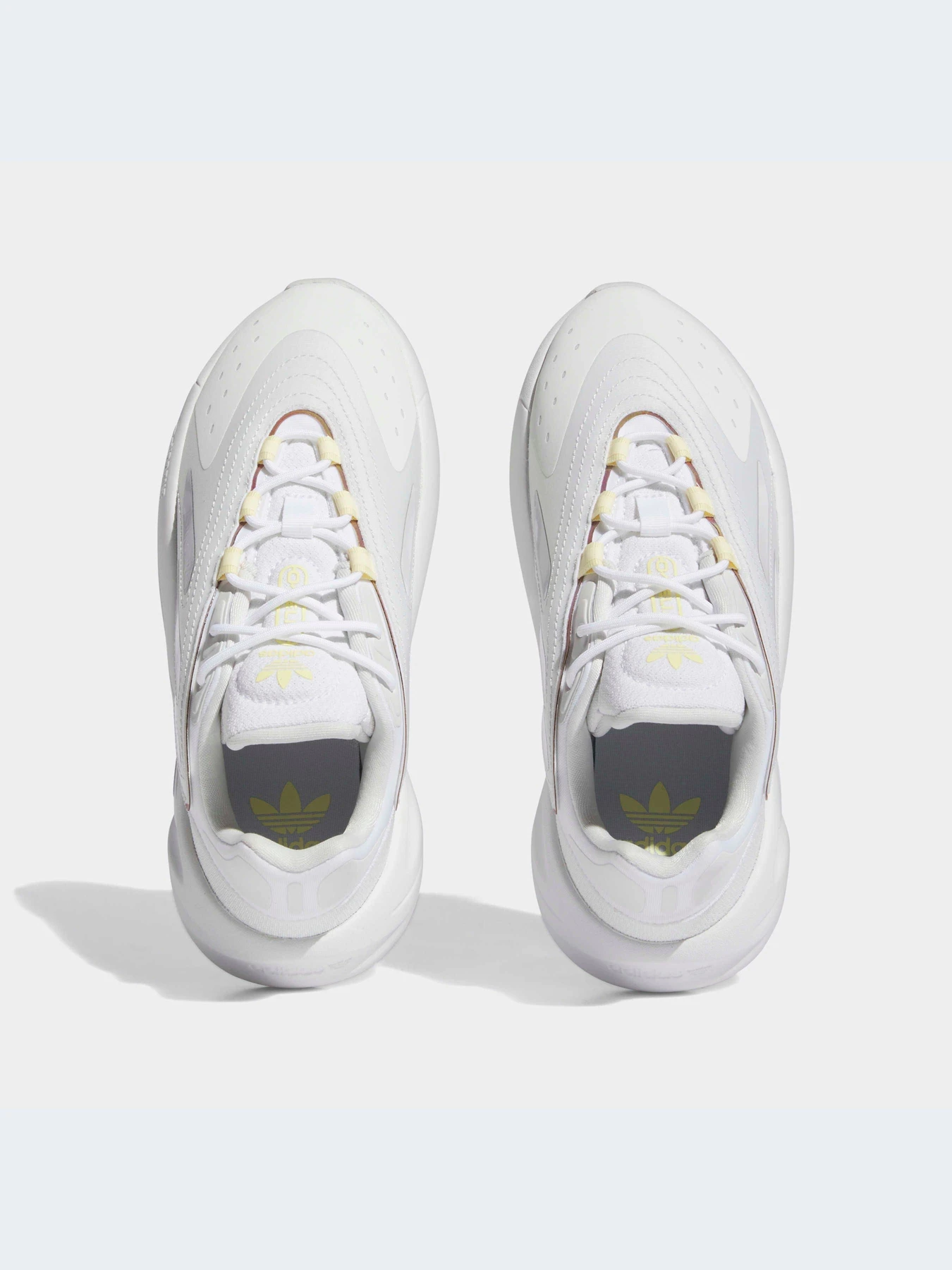 Кроссовки Adidas Ozweego модель HQ1598 Фото