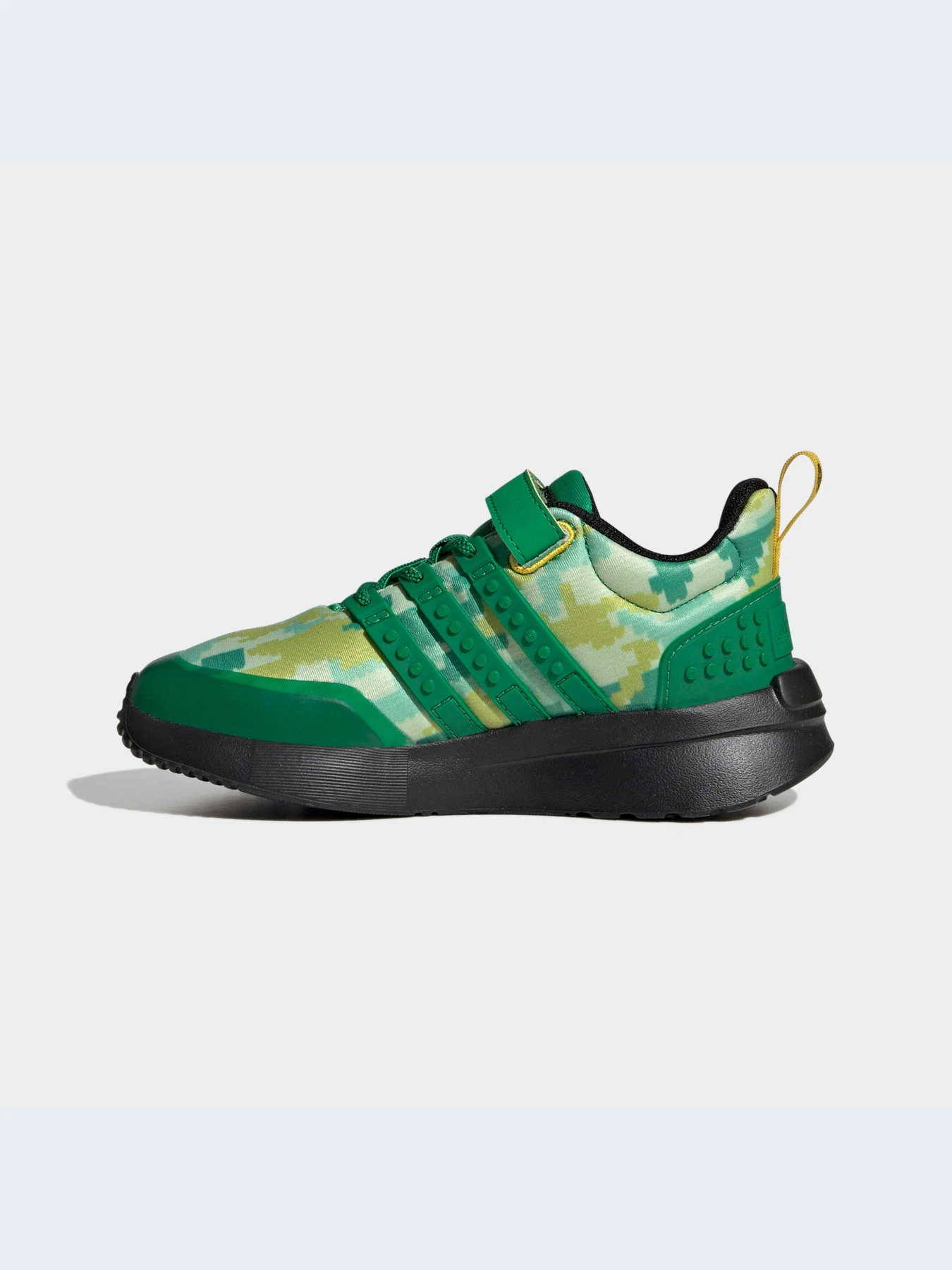 Кроссовки Adidas модель HQ1325 Кроссовки Adidas модель HQ1325 Фото