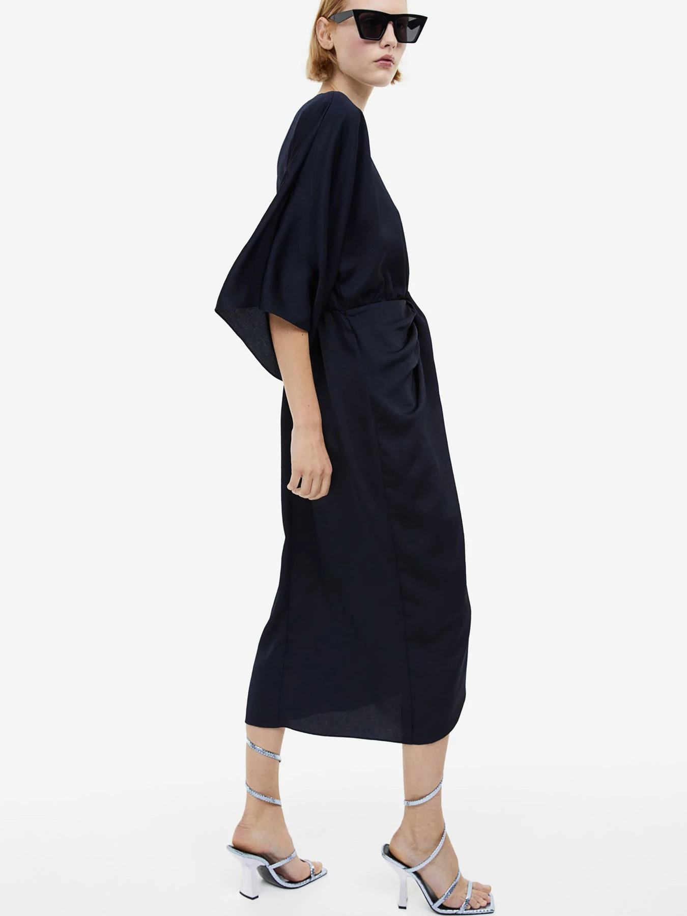 Сукні H&M модель 70701 Фото