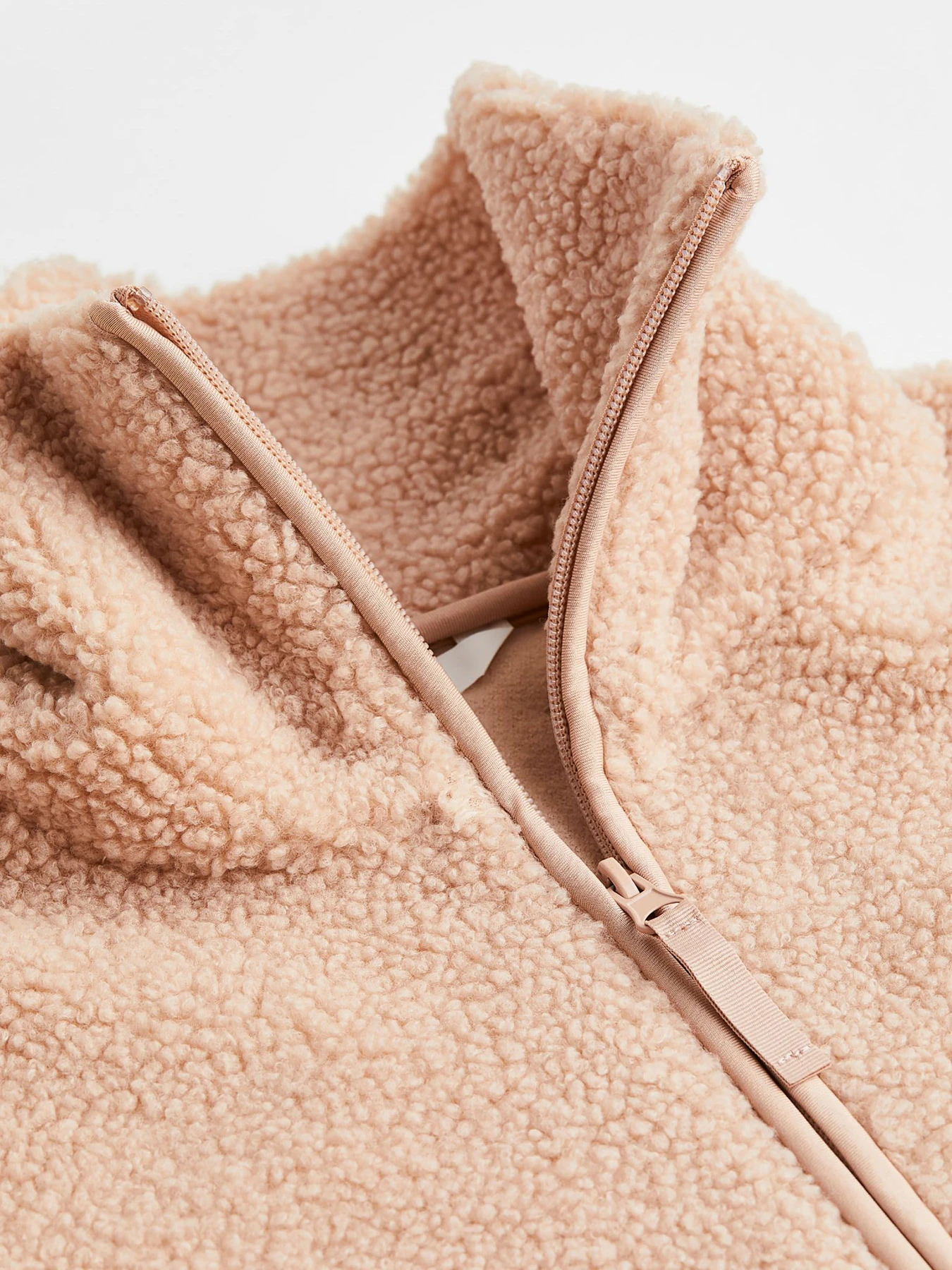 Куртки и дубленки H&M модель 70757 Фото