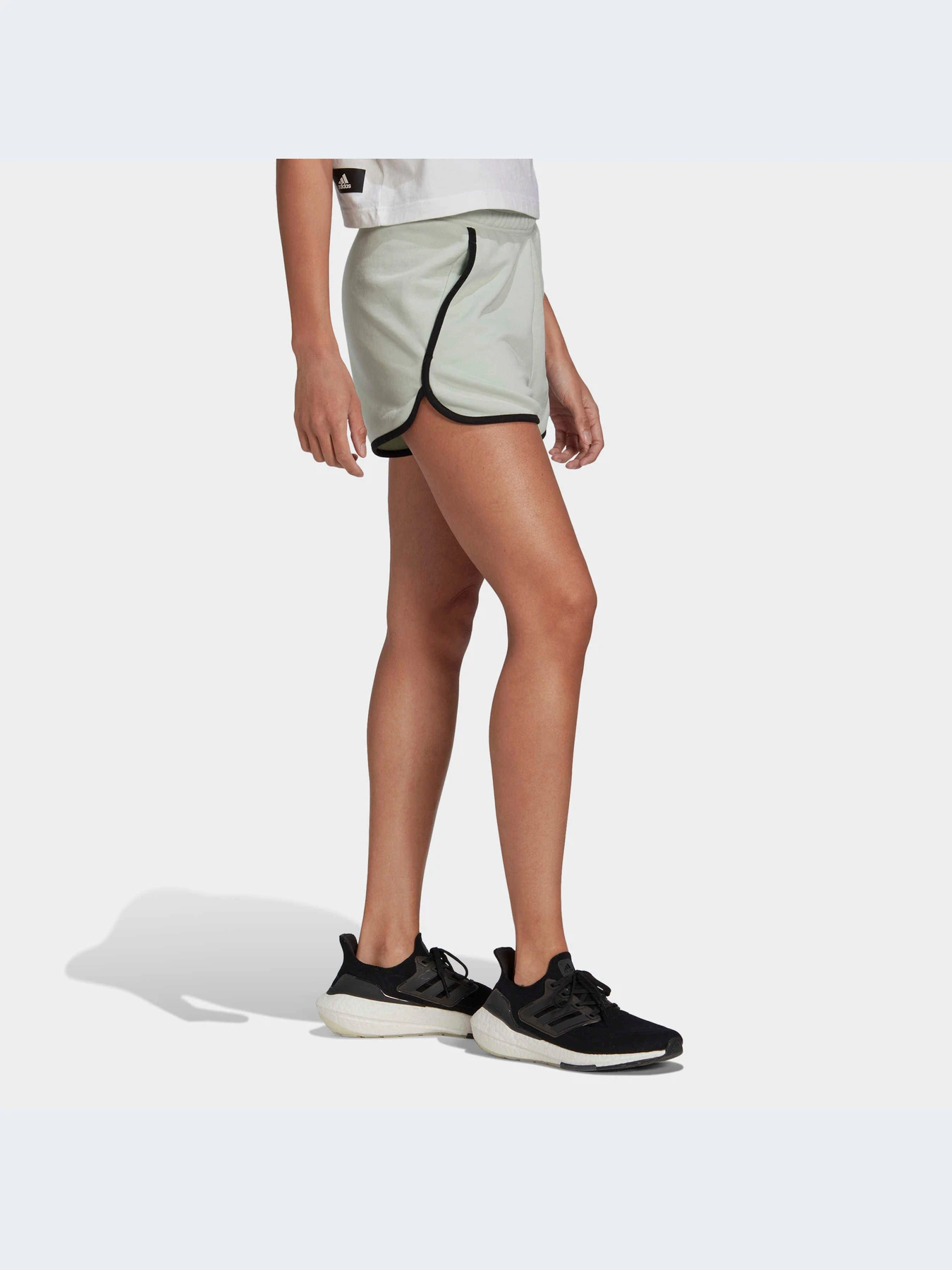 Шорты Adidas модель HY5524 Шорты Adidas модель HY5524 Фото