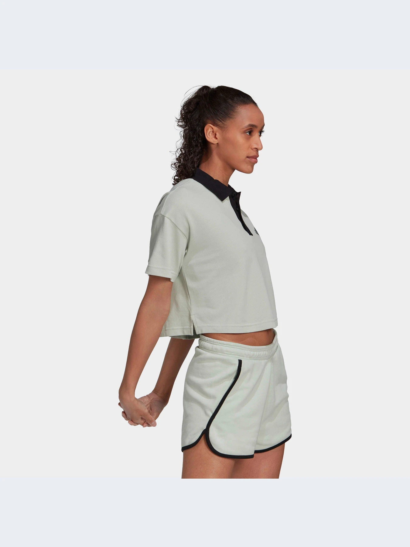 Футболки и поло Adidas модель HY5527 Футболки и поло Adidas модель HY5527 Фото