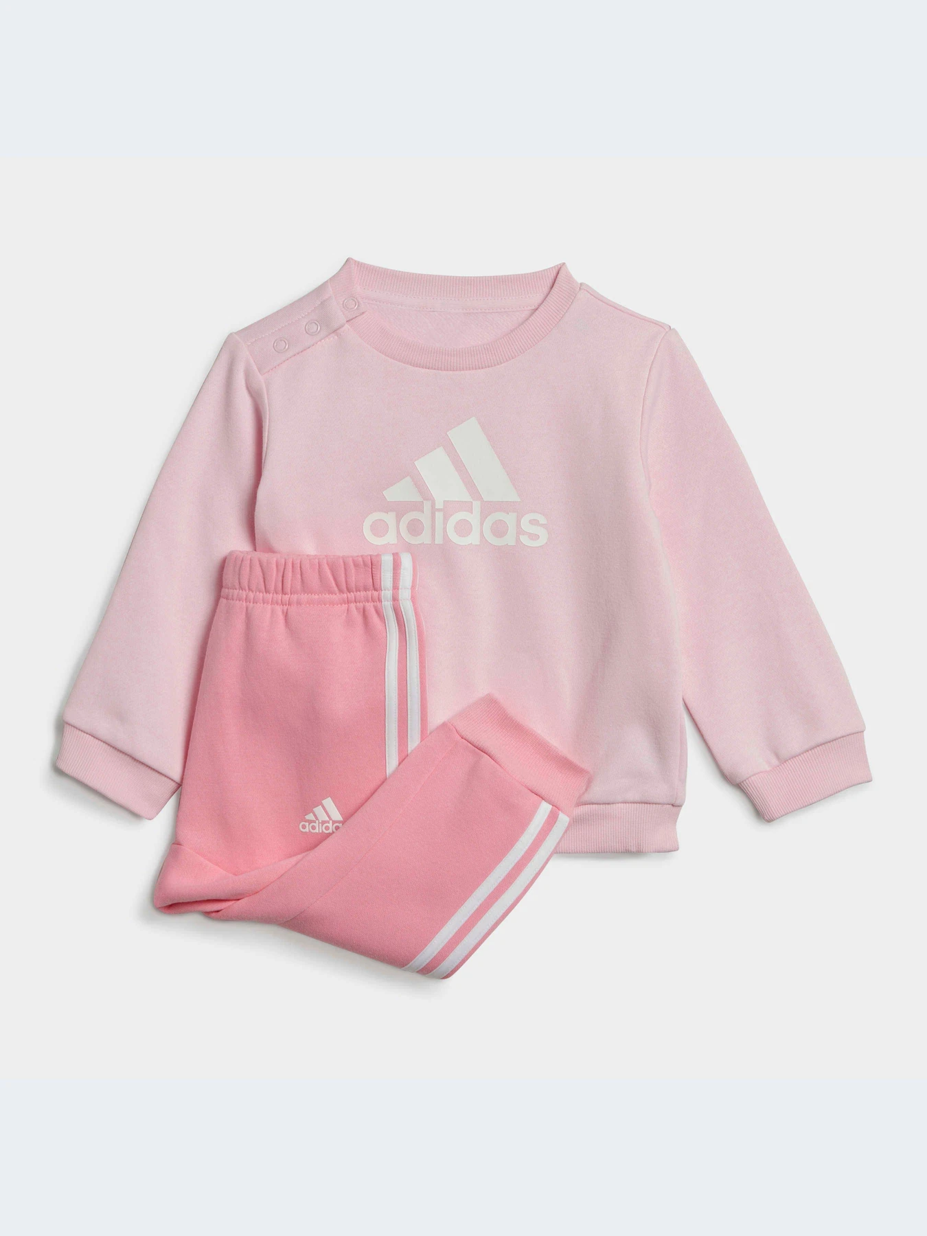Костюмы Adidas модель IC6591 Костюмы Adidas модель IC6591 Фото