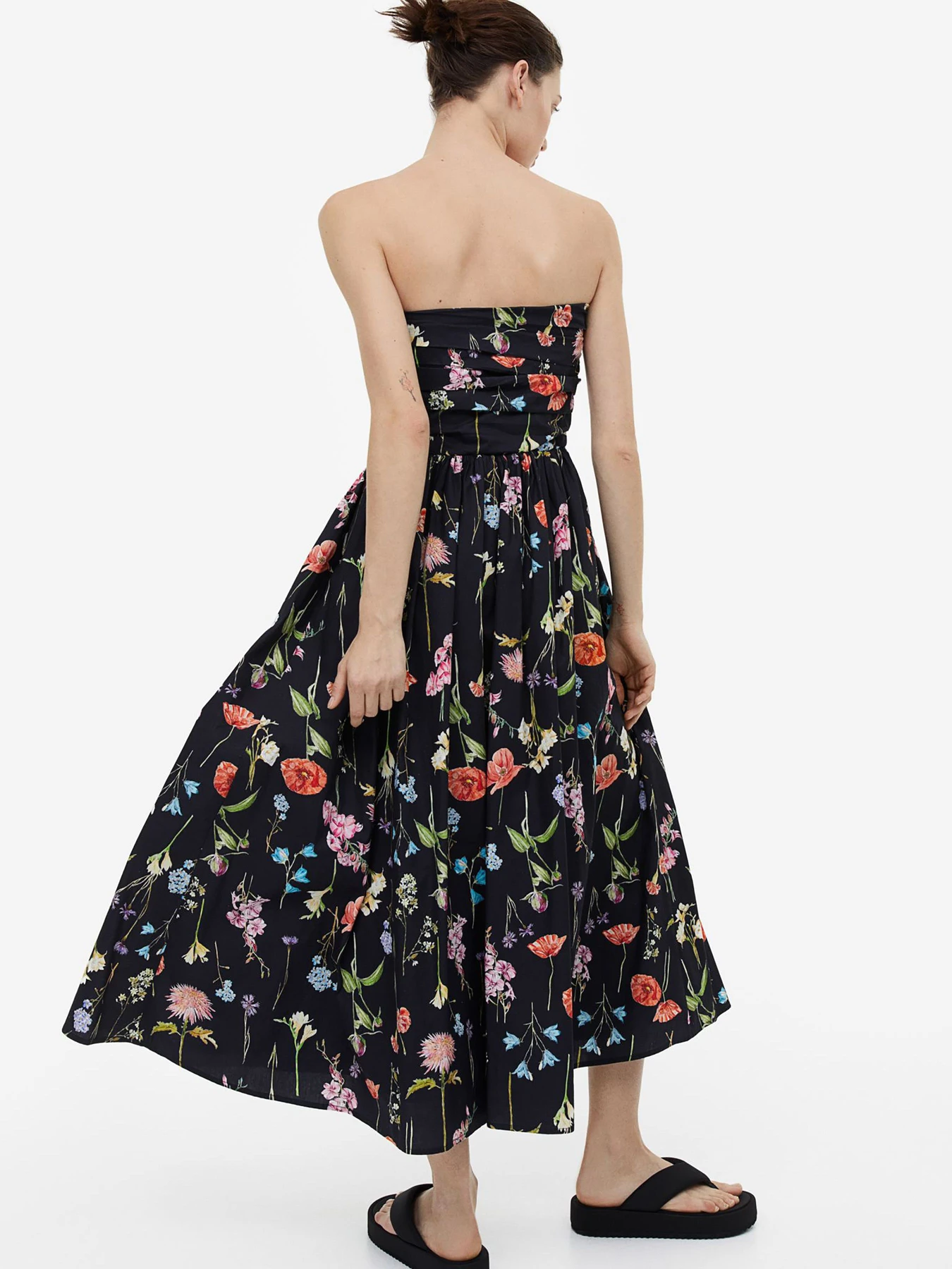 Платья H&M модель 71084 Фото