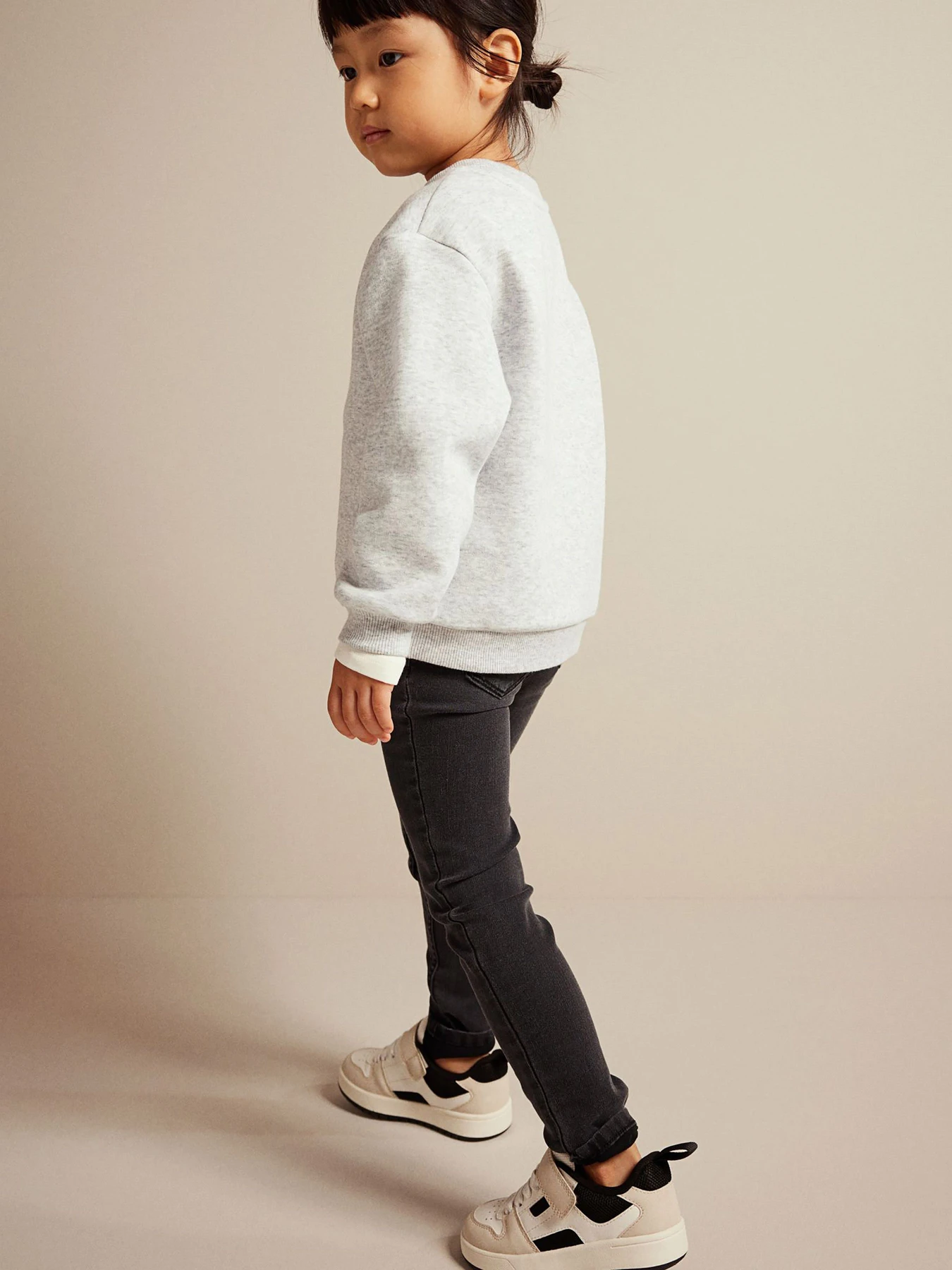 Джинсы H&M модель 71214 Фото