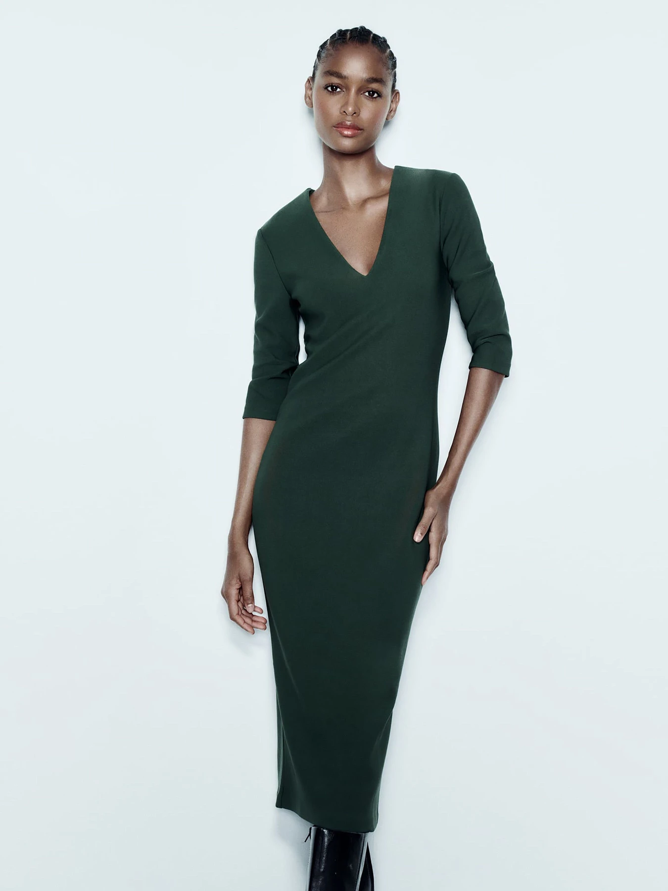 Сукні ZARA модель 70952 Фото