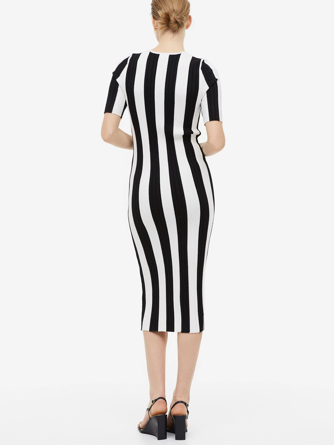Сукні H&M модель 71159 Фото