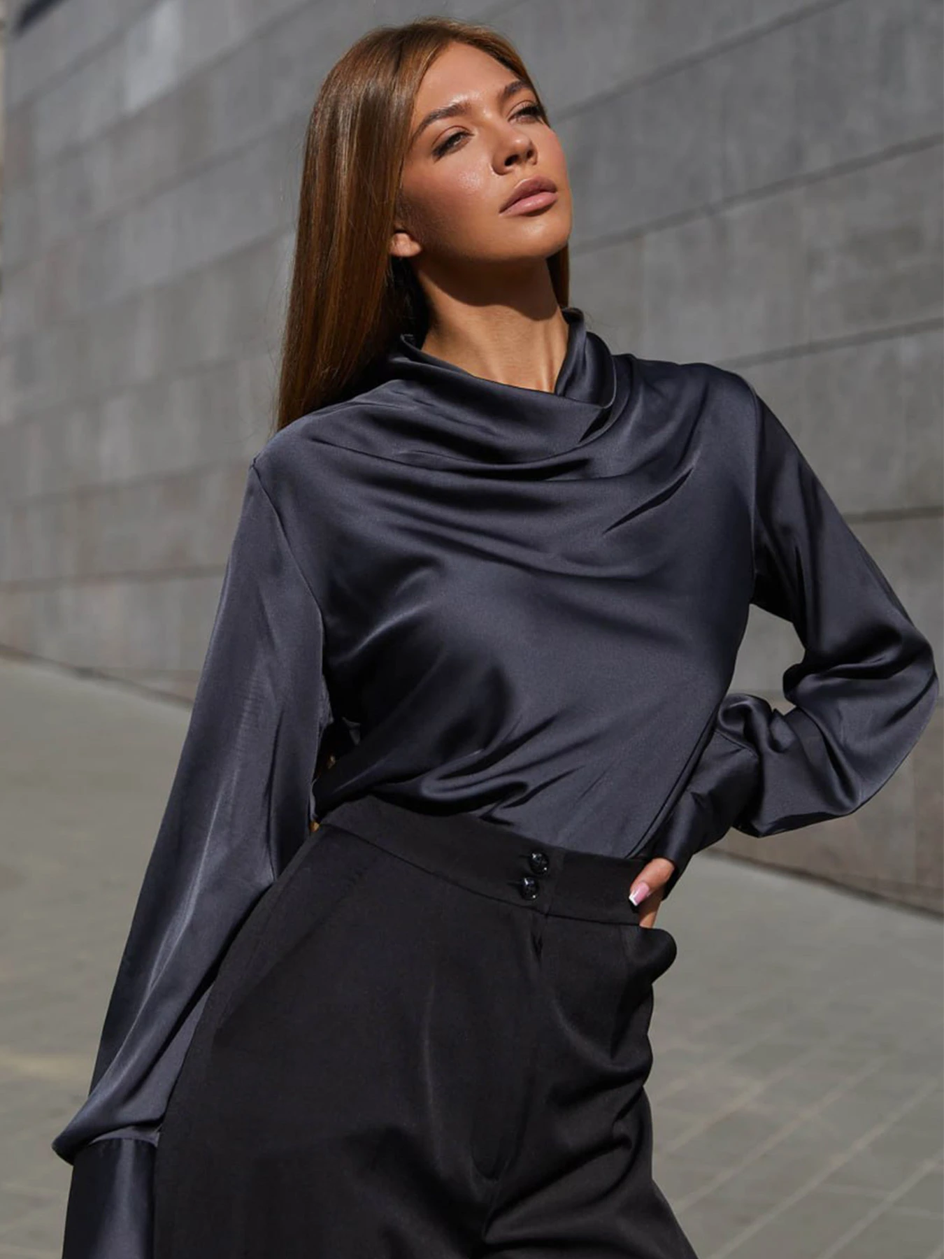 Рубашки Jadone Fashion модель Bluza_Kamilla_black Фото