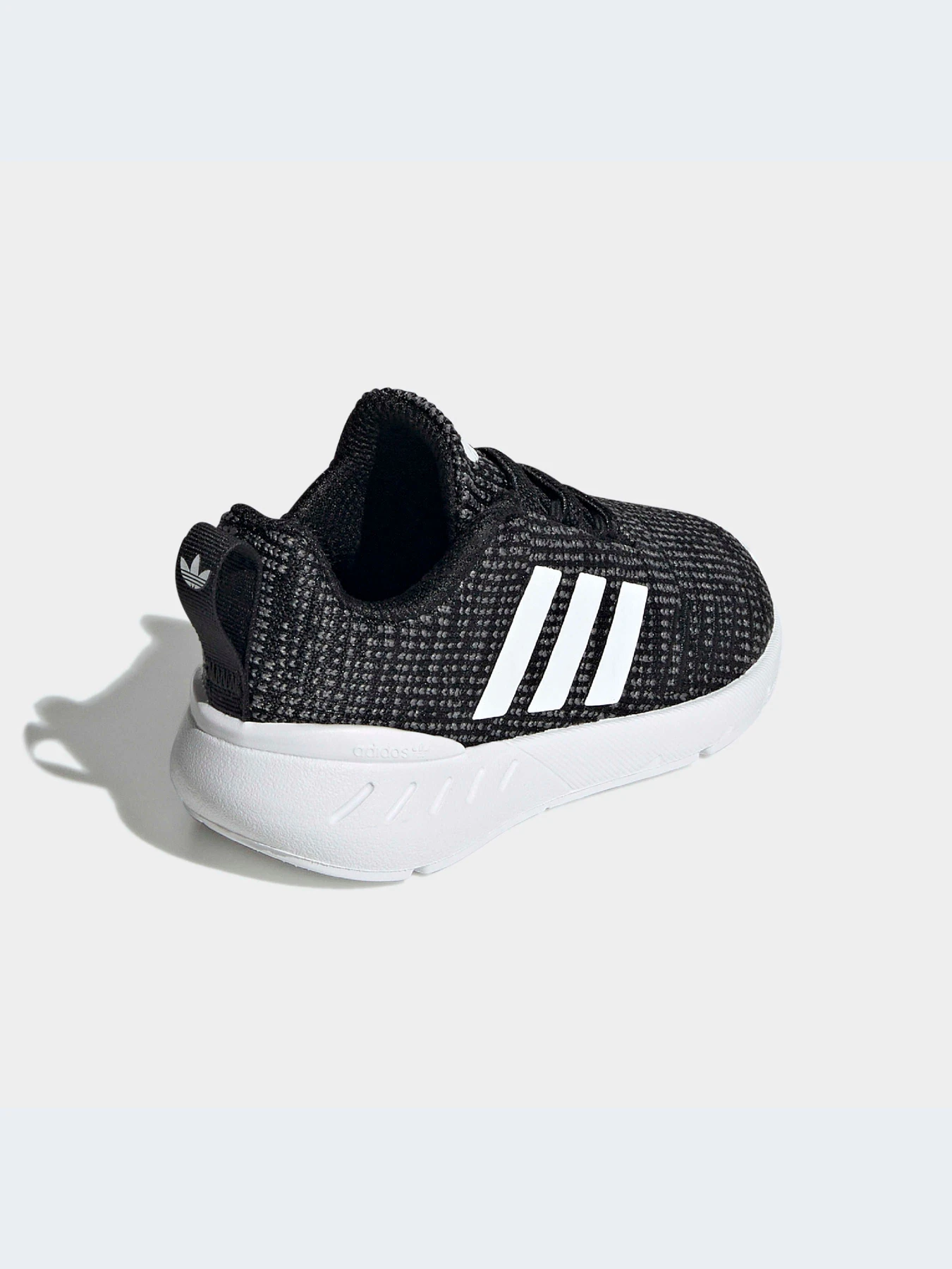 Кроссовки Adidas Swift модель GW8184 Кроссовки Adidas Swift модель GW8184 Фото