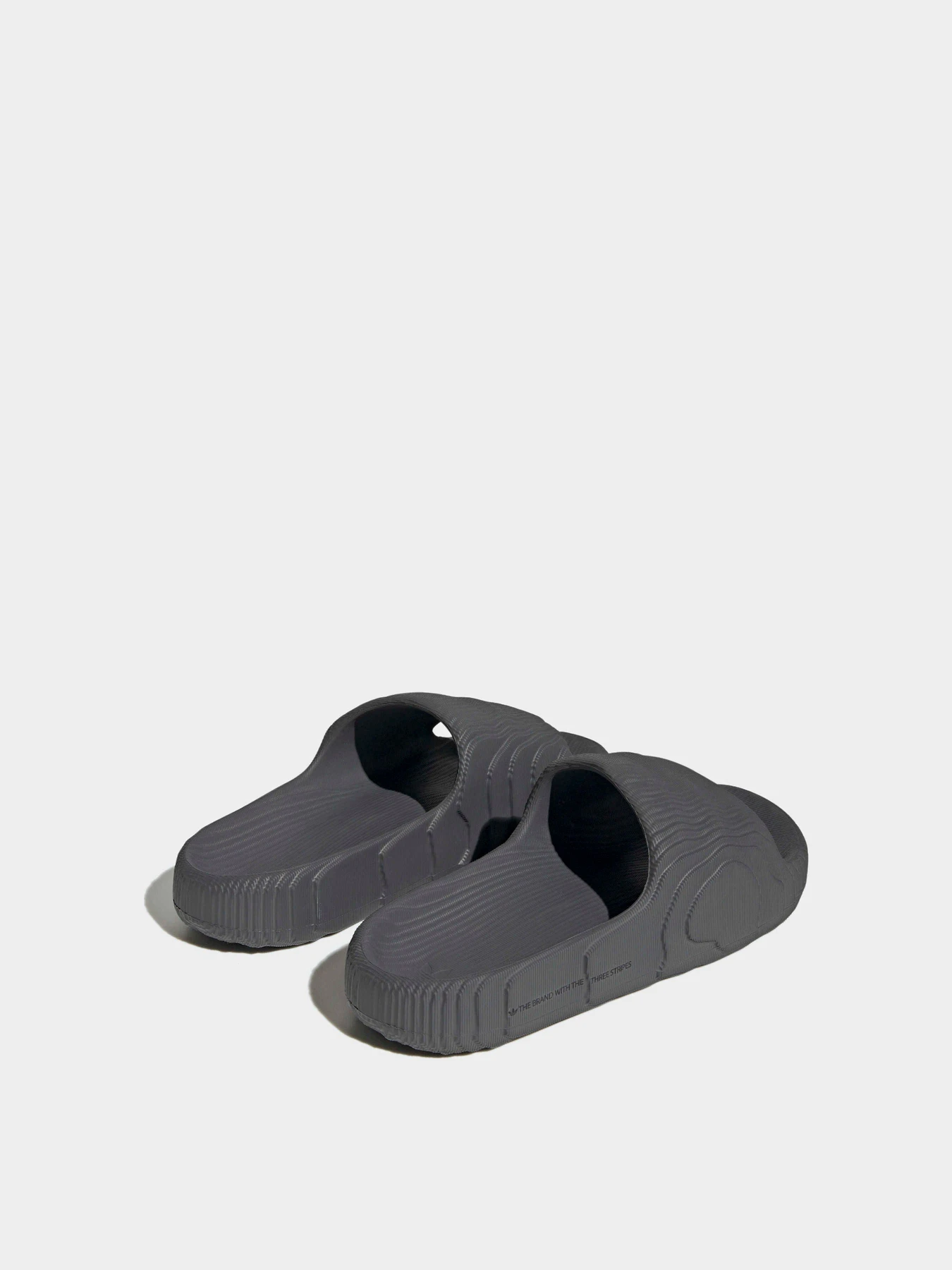 Шлёпанцы Adidas Adilette модель HP6522 Шлёпанцы Adidas Adilette модель HP6522 Фото