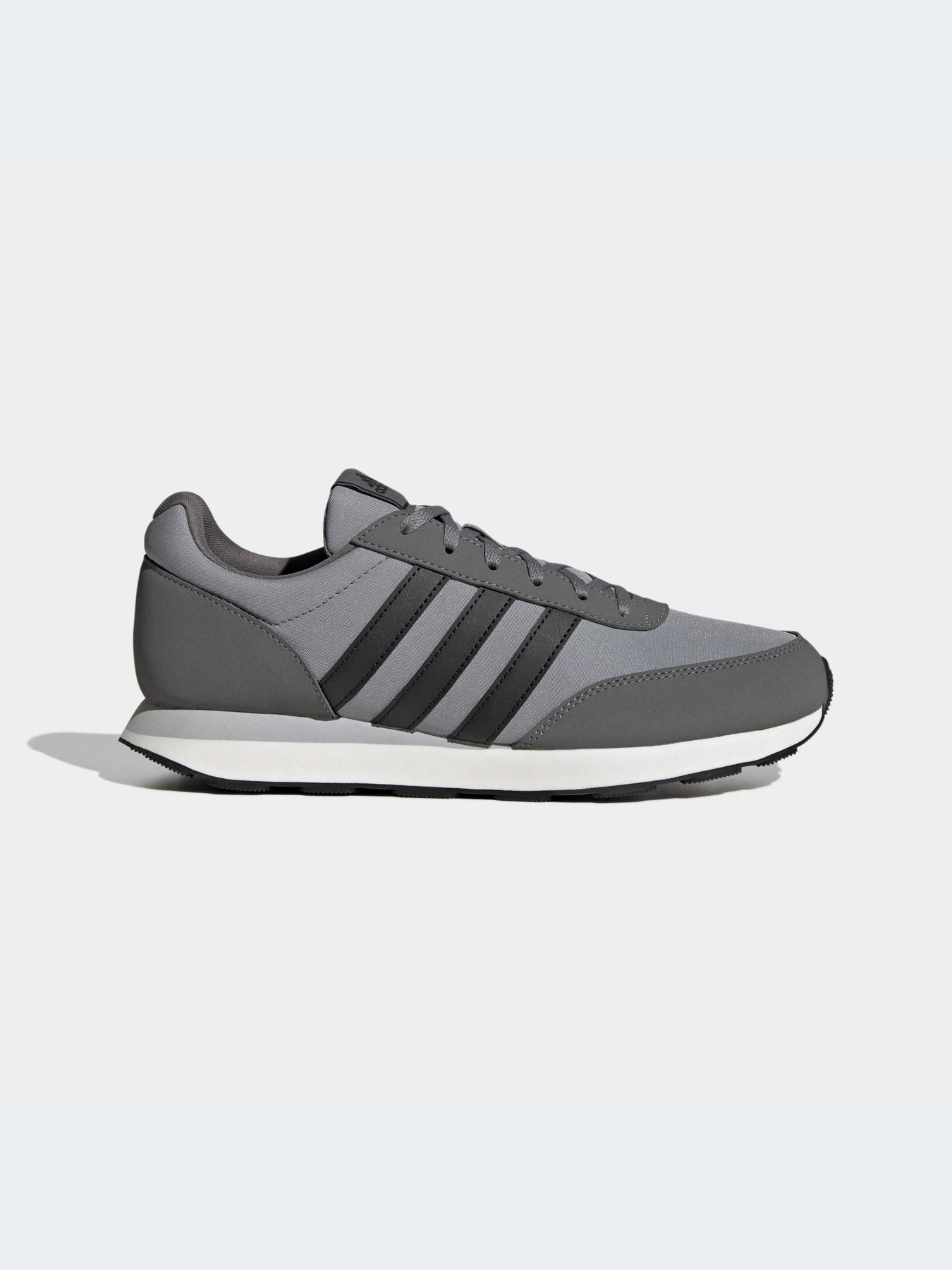 Кроссовки Adidas модель HP2259 Кроссовки Adidas модель HP2259 Фото