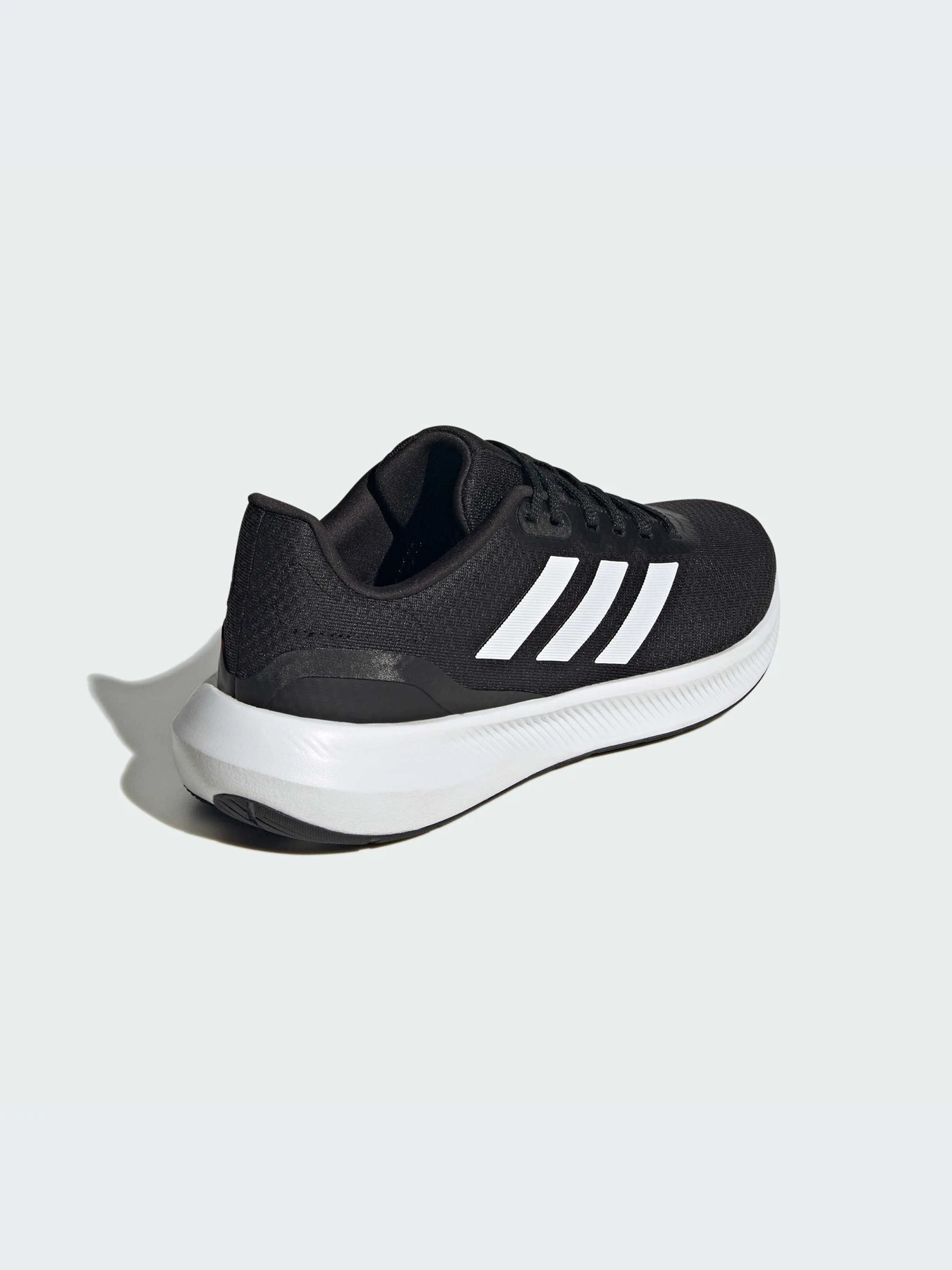 Кроссовки Adidas Runfalcon модель HP7556 Кроссовки Adidas Runfalcon модель HP7556 Фото
