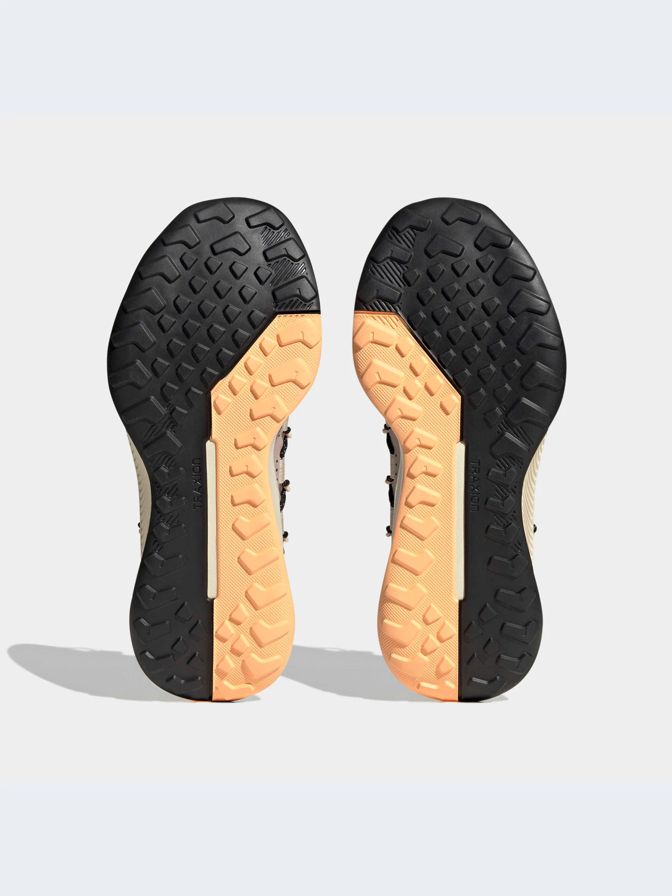 Кроссовки Adidas модель HQ0943 Кроссовки Adidas модель HQ0943 Фото