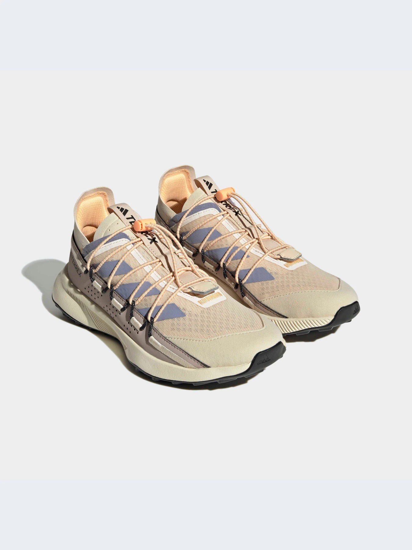 Кроссовки Adidas модель HQ0943 Кроссовки Adidas модель HQ0943 Фото