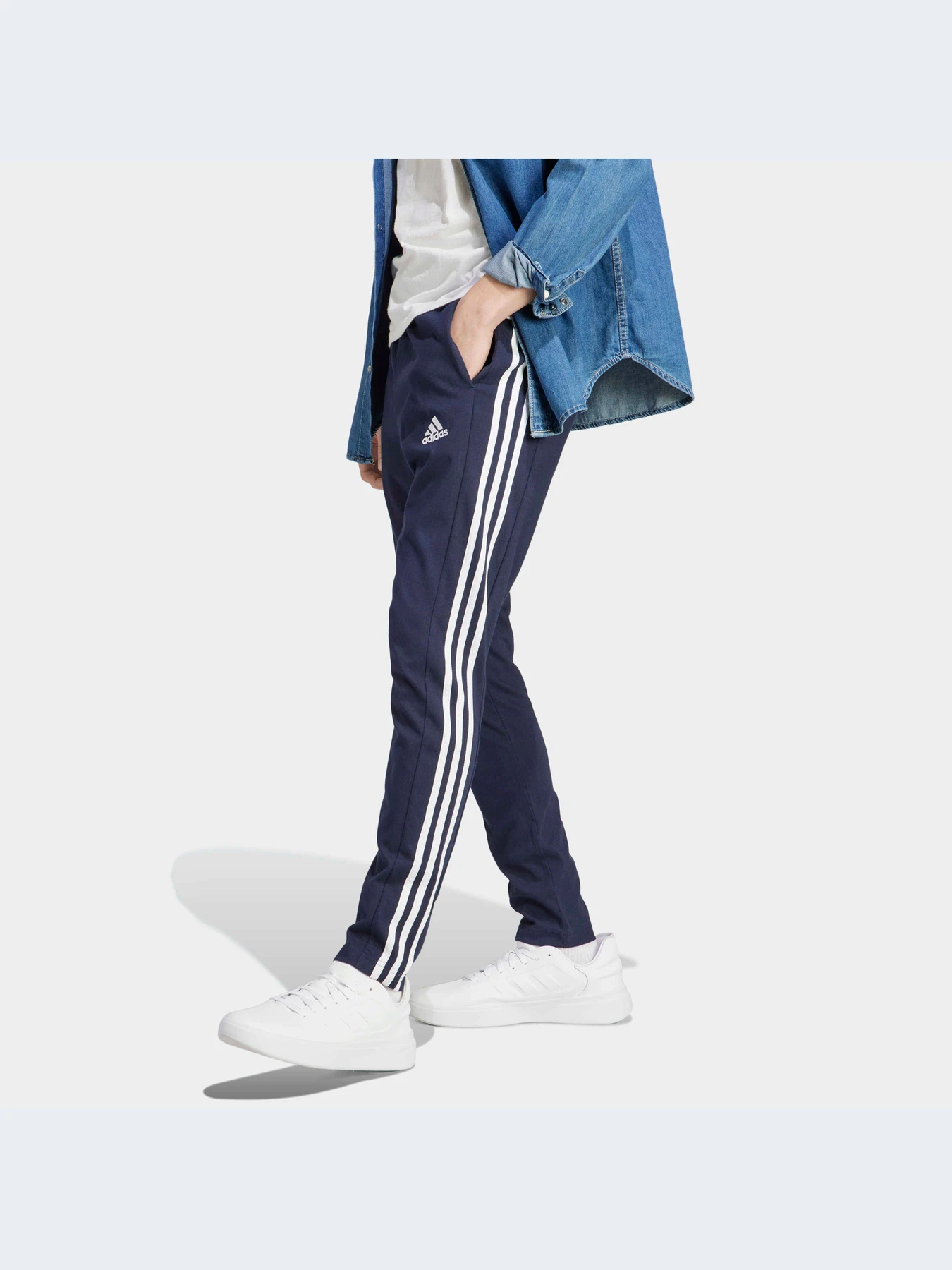 Брюки Adidas модель IC0045 Брюки Adidas модель IC0045 Фото