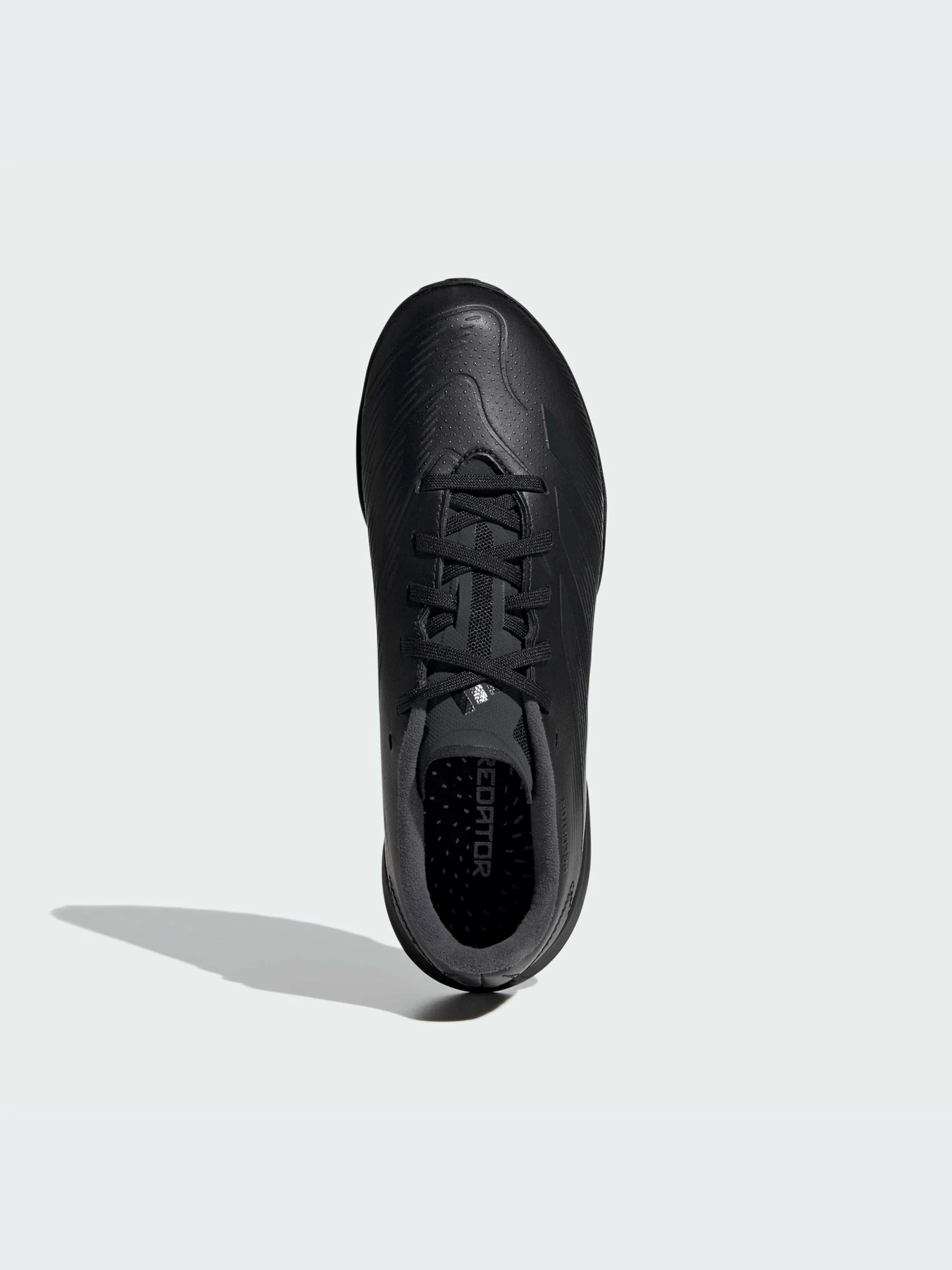 Кроссовки Adidas Predator модель IG5443 Кроссовки Adidas Predator модель IG5443 Фото