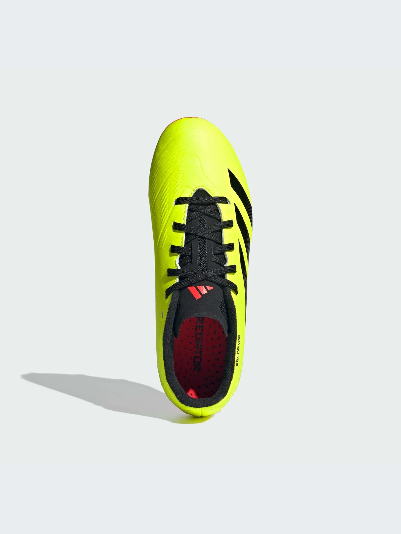 Кросівки Adidas Predator модель IG7747 Кросівки Adidas Predator модель IG7747 Фото