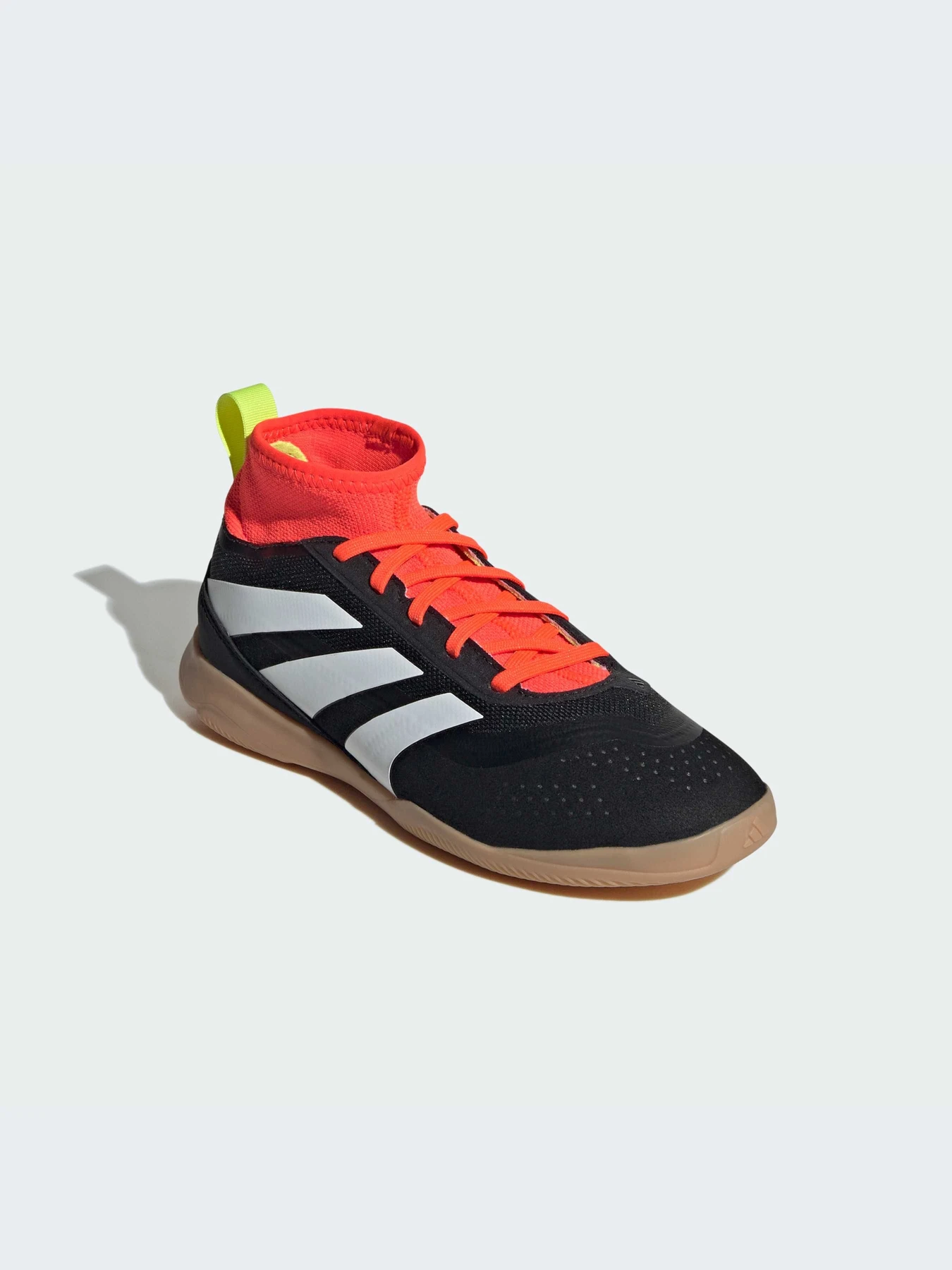 Кроссовки Adidas Predator модель IG5447 Кроссовки Adidas Predator модель IG5447 Фото