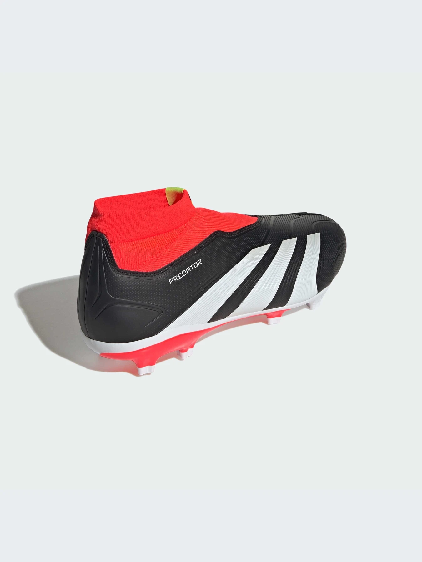 Кроссовки Adidas модель IG7768 Фото