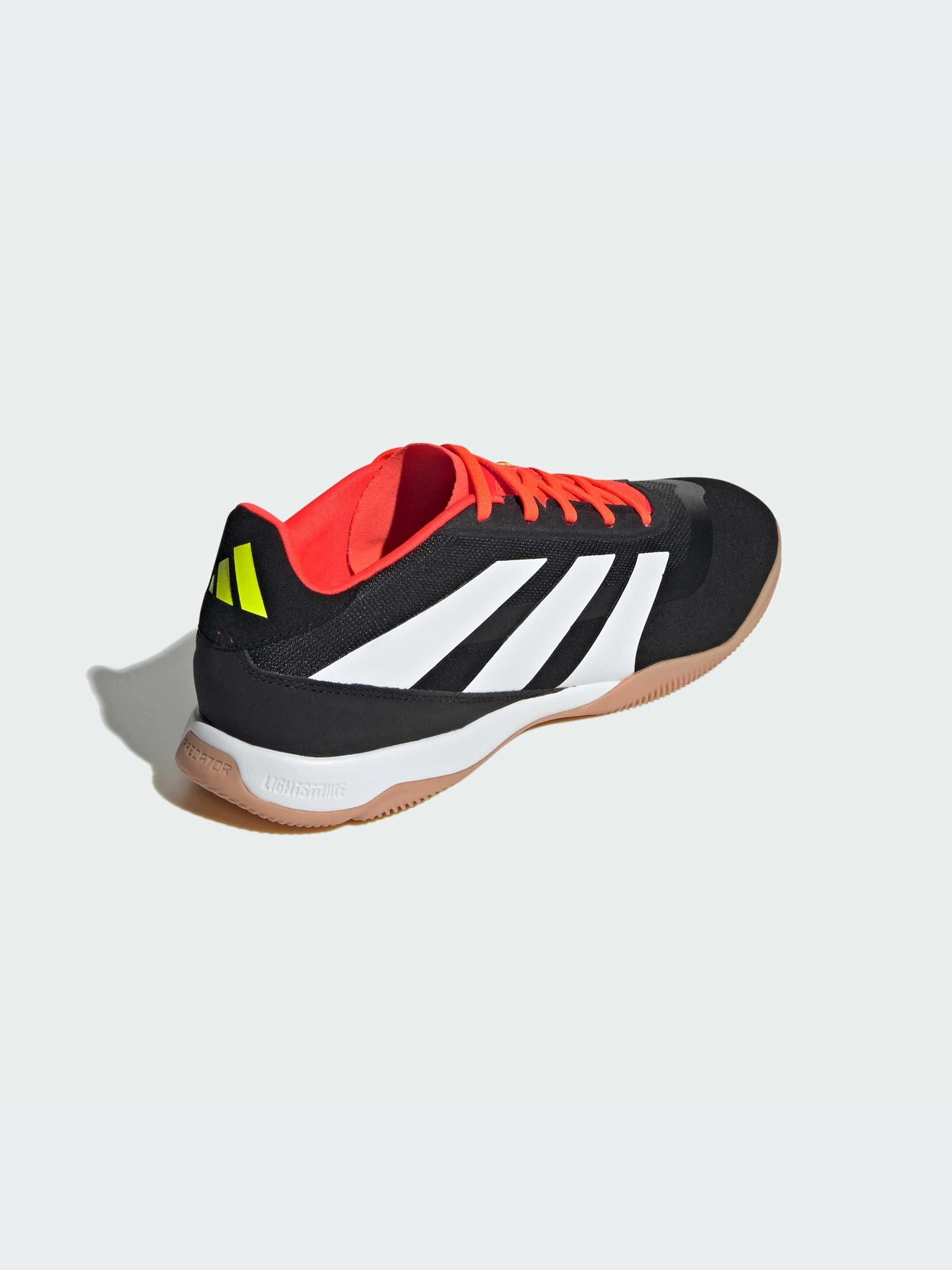 Кроссовки Adidas Predator модель IG5456 Фото