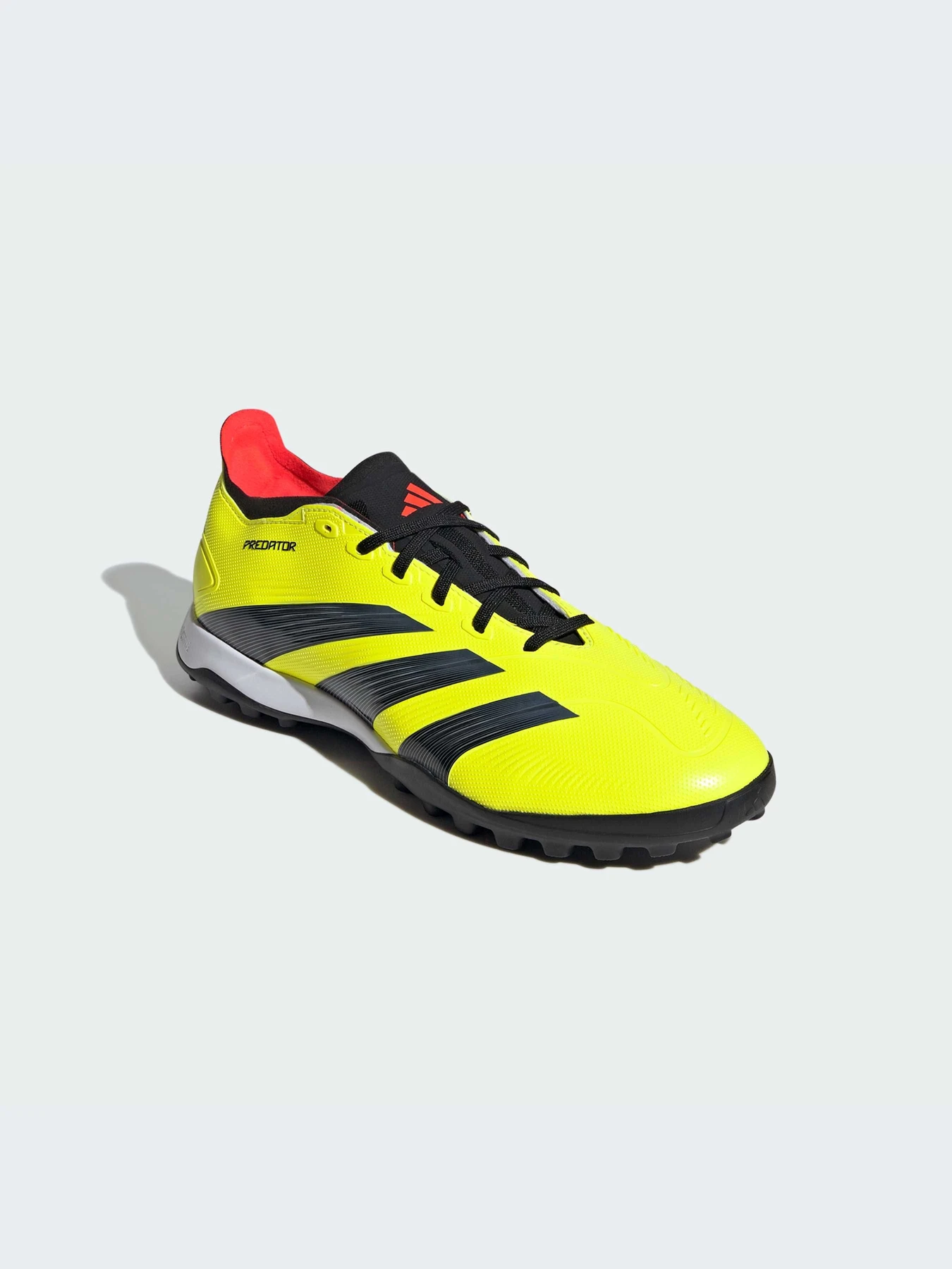 Кроссовки Adidas Predator модель IE2612 Фото