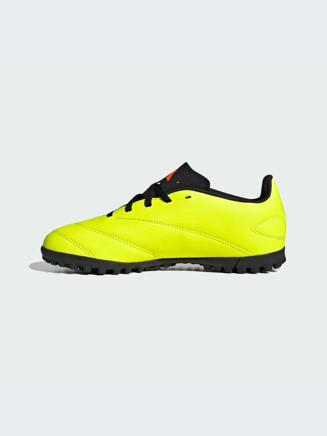 Кроссовки Adidas Predator модель IG5436 Фото