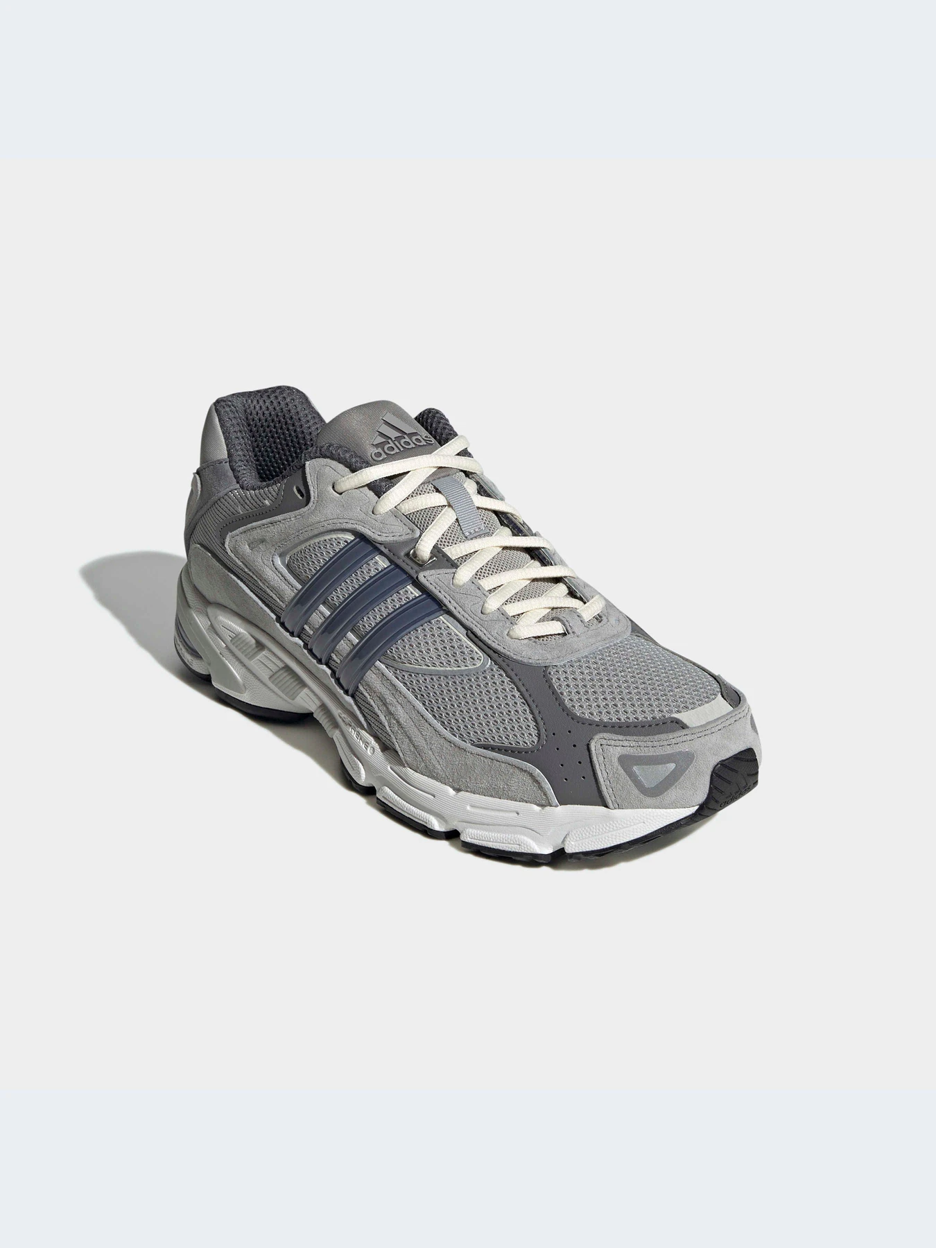 Кроссовки Adidas модель GZ1561 Кроссовки Adidas модель GZ1561 Фото