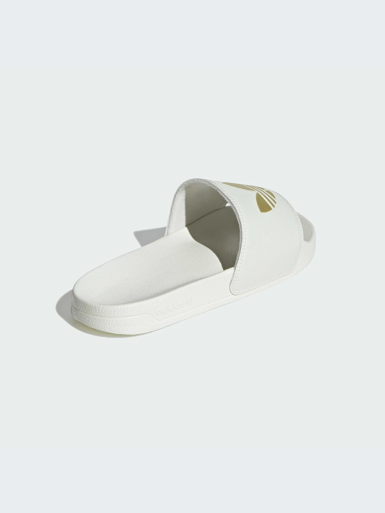 Шлёпанцы Adidas Adilette модель IE2988 Фото