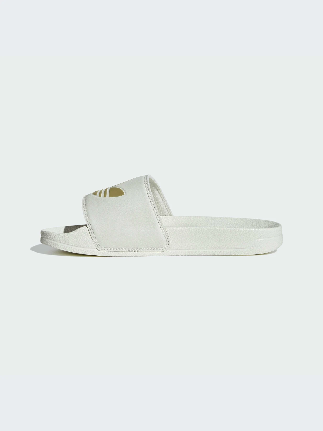Шлёпанцы Adidas Adilette модель IE2988 Фото