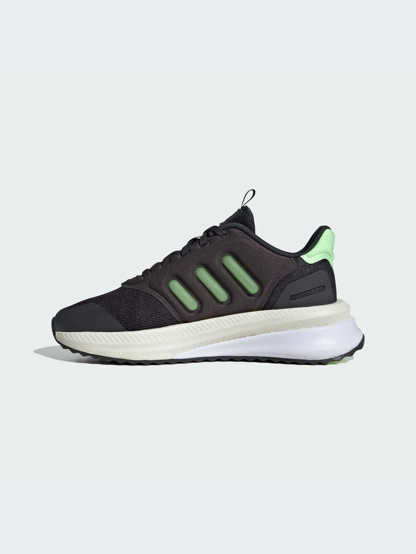 Кроссовки Adidas XPLR модель ID8573 Кроссовки Adidas XPLR модель ID8573 Фото