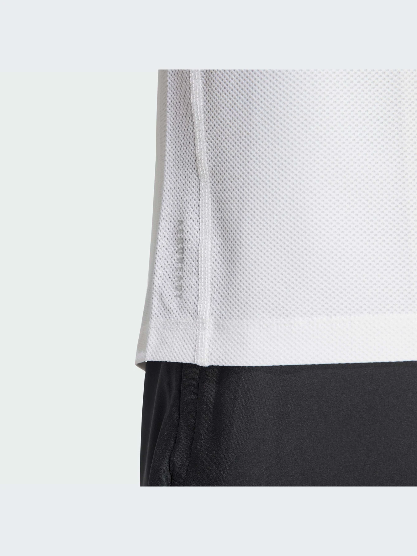 Футболки и поло Adidas модель IK7436 Футболки и поло Adidas модель IK7436 Фото