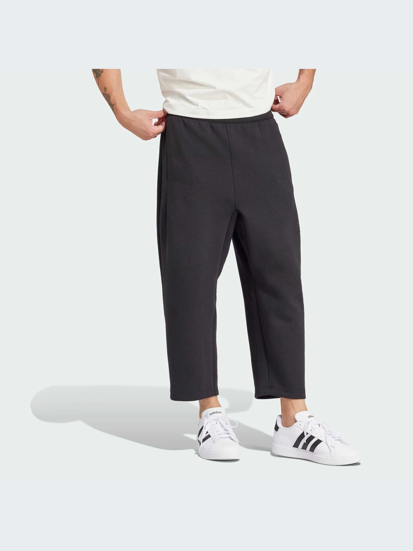 Штани Adidas ZNE модель IR5222 Фото