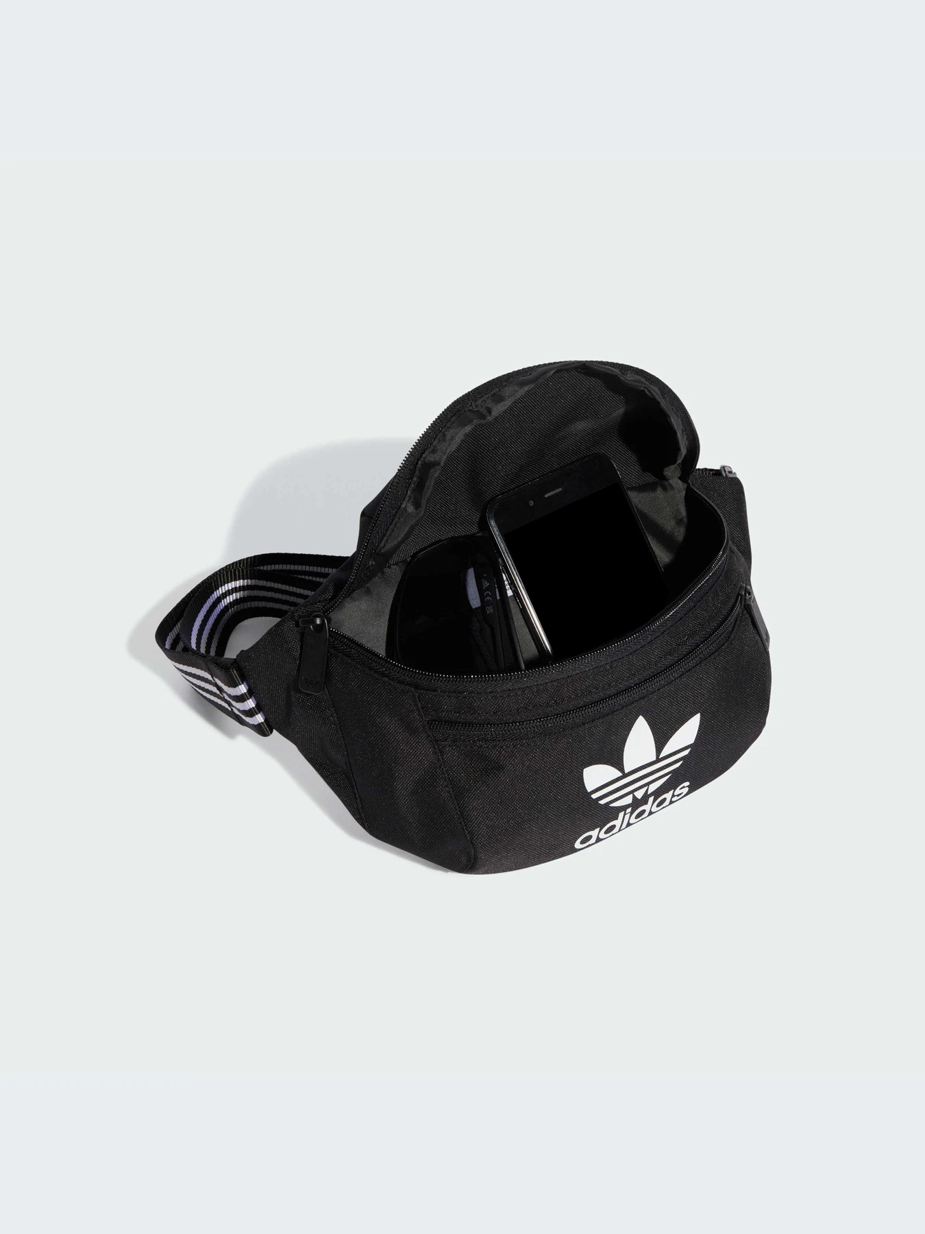 Сумки Adidas Adicolor модель IJ0764 Фото