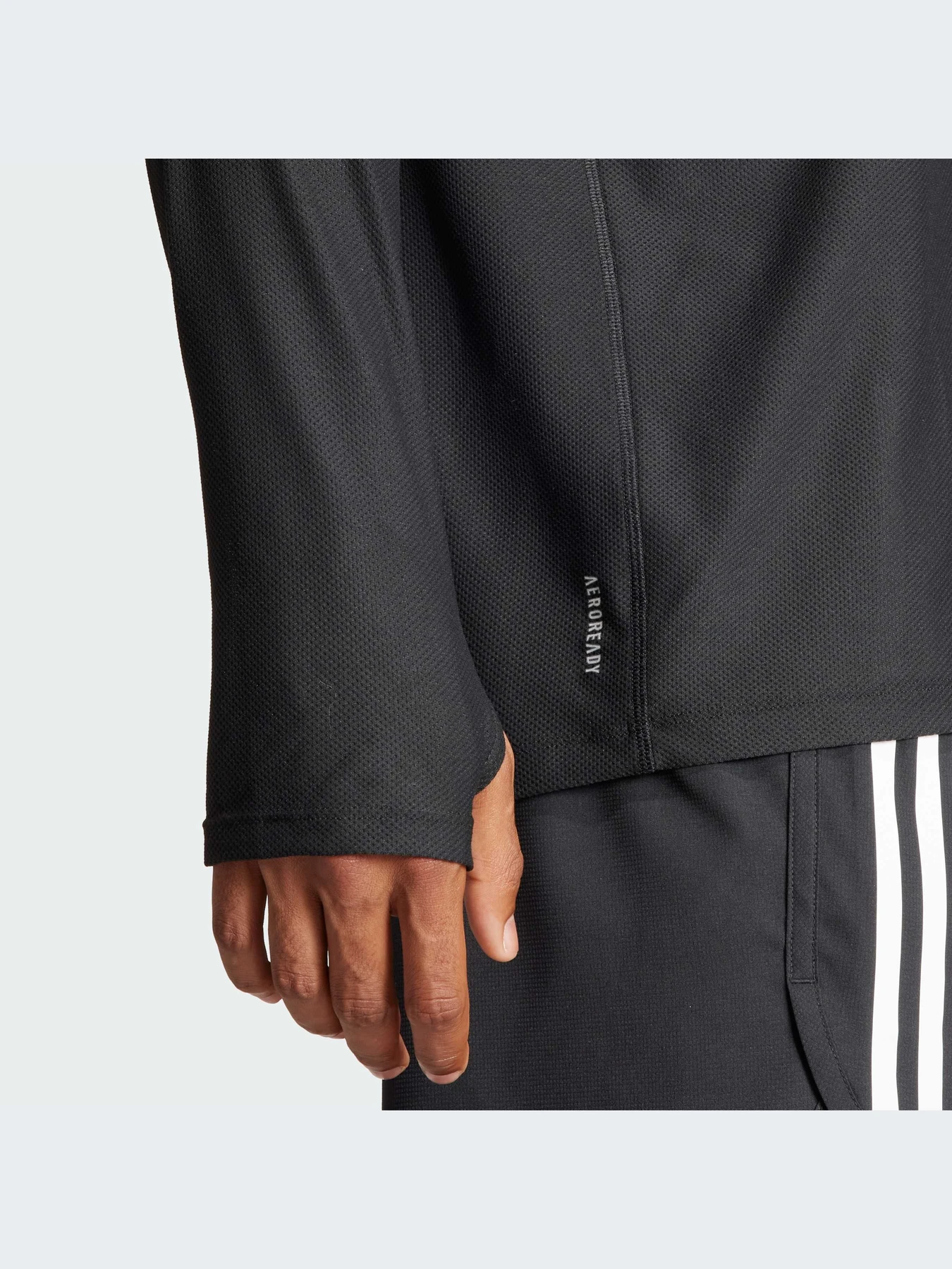 Худи и свитшоты Adidas модель IN1486 Худи и свитшоты Adidas модель IN1486 Фото
