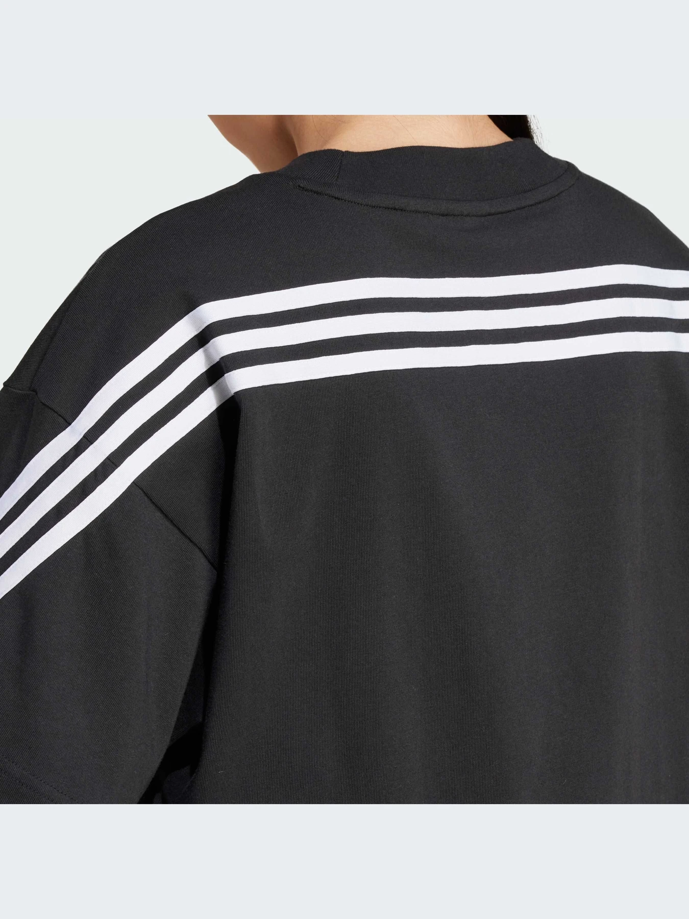 Футболки і поло Adidas 3 Stripes модель IP1571 Футболки і поло Adidas 3 Stripes модель IP1571 Фото