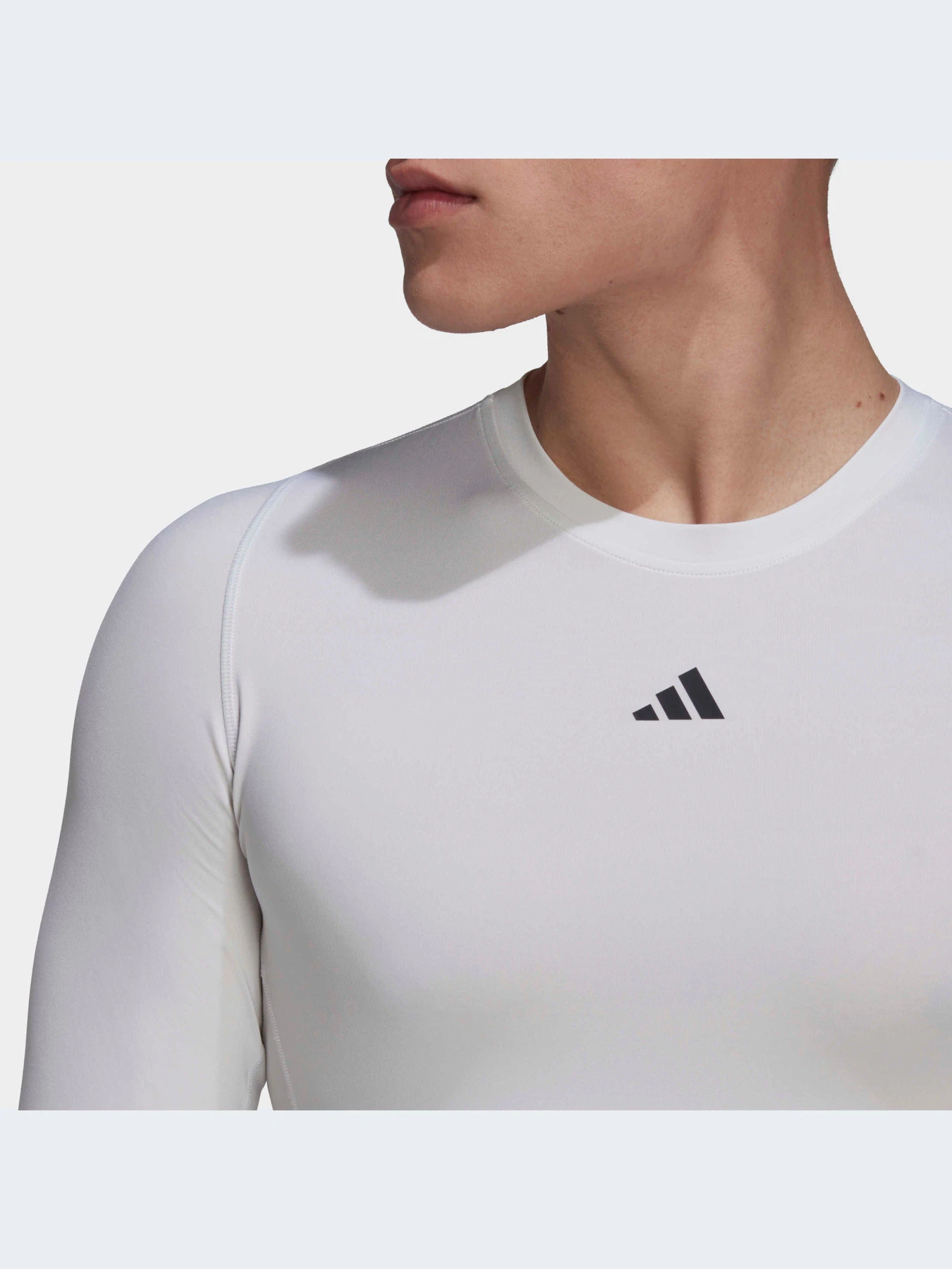 Худи и свитшоты Adidas Clima модель HJ9926 Фото