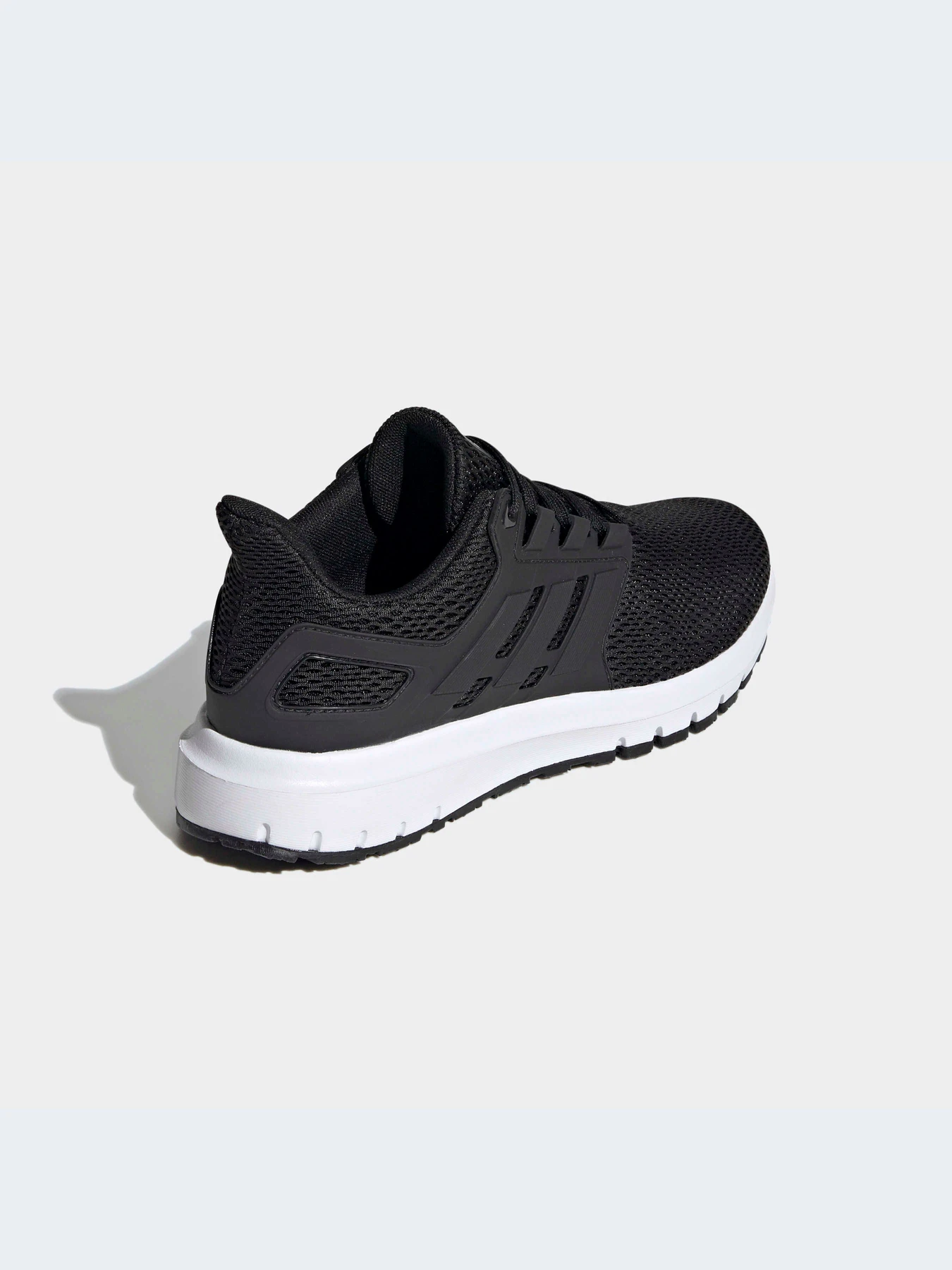 Кроссовки Adidas модель FX3624 Кроссовки Adidas модель FX3624 Фото