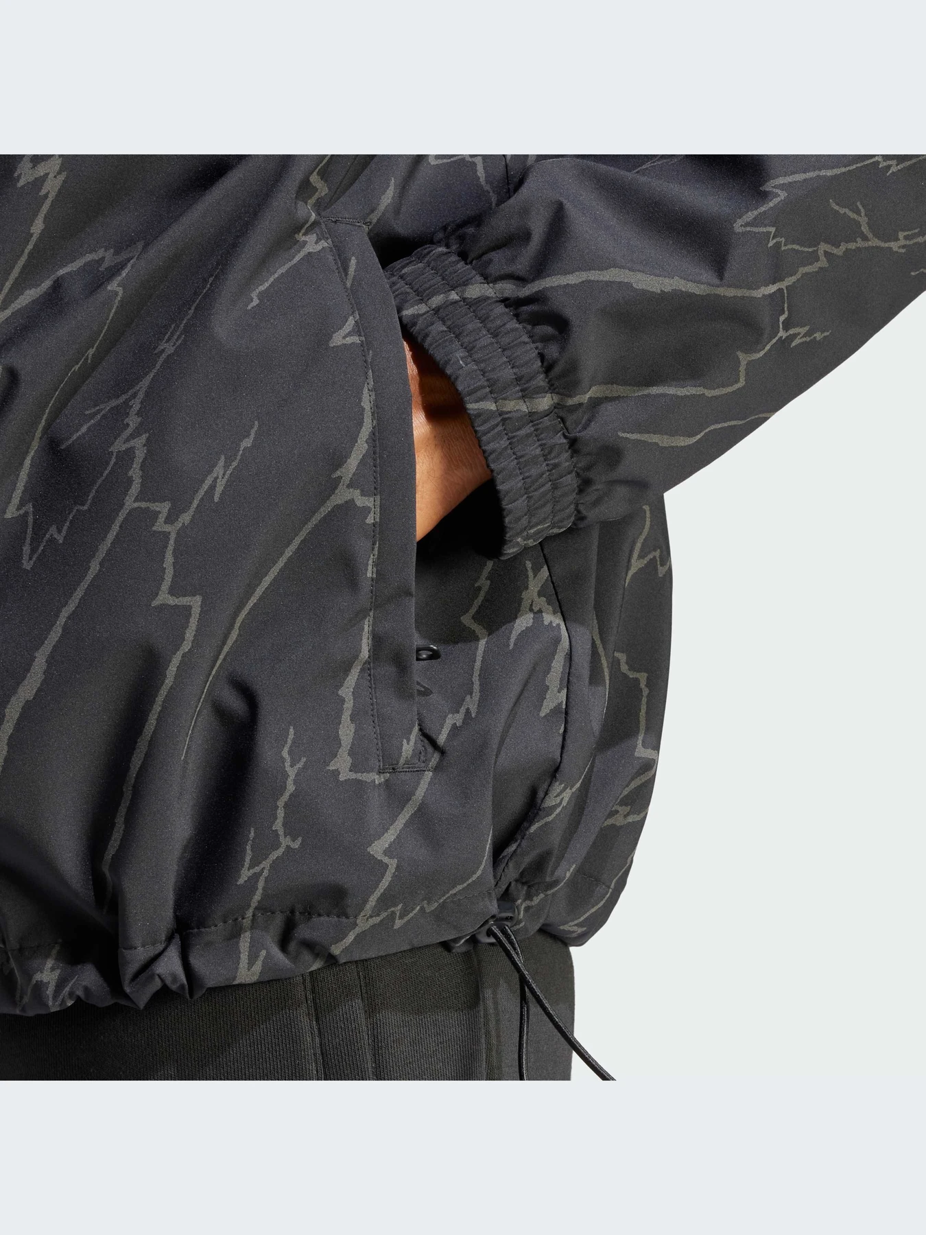 Куртки и дубленки Adidas модель IM9878 Куртки и дубленки Adidas модель IM9878 Фото