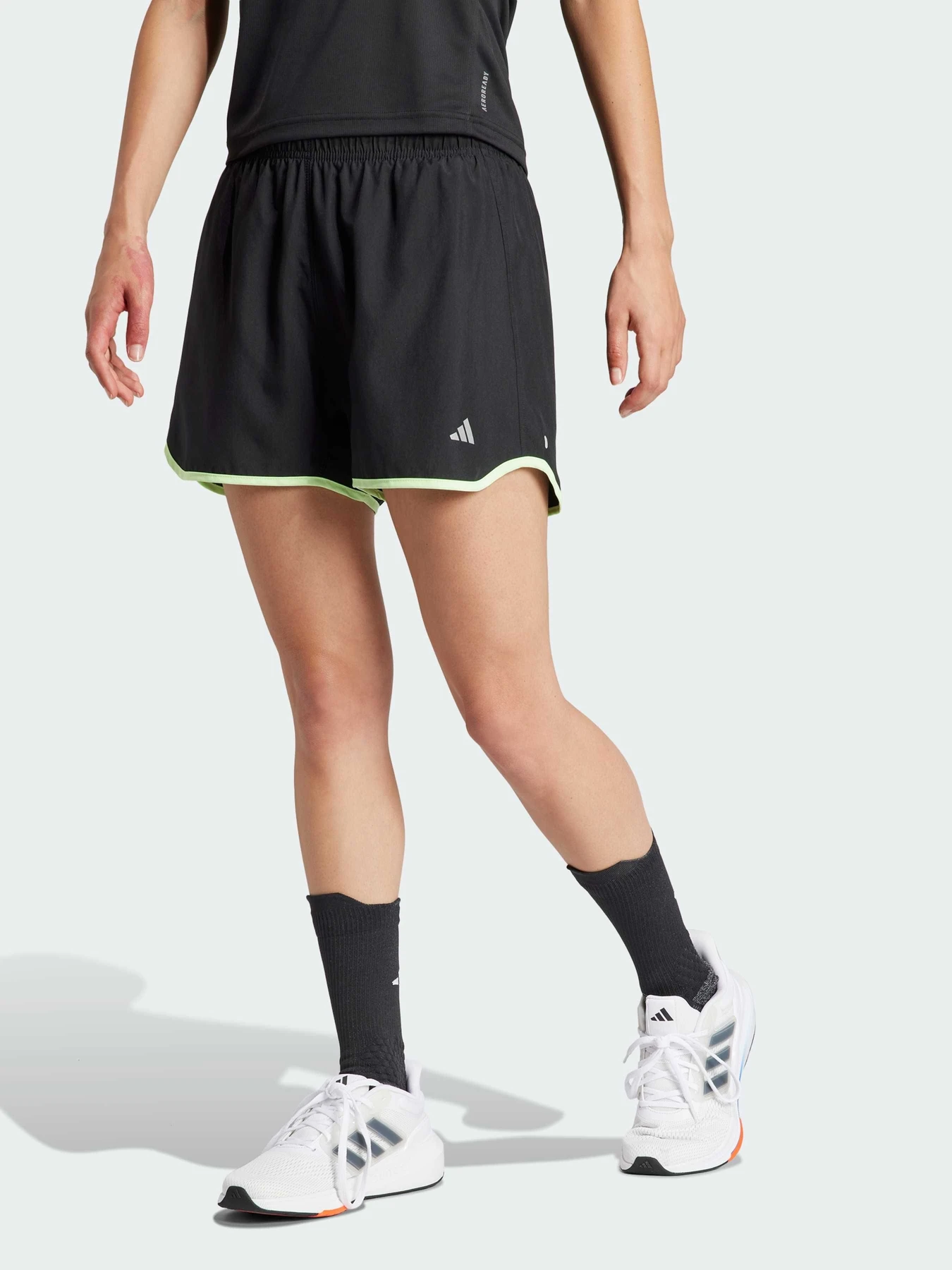 Шорты Adidas модель IL7225 Шорты Adidas модель IL7225 Фото