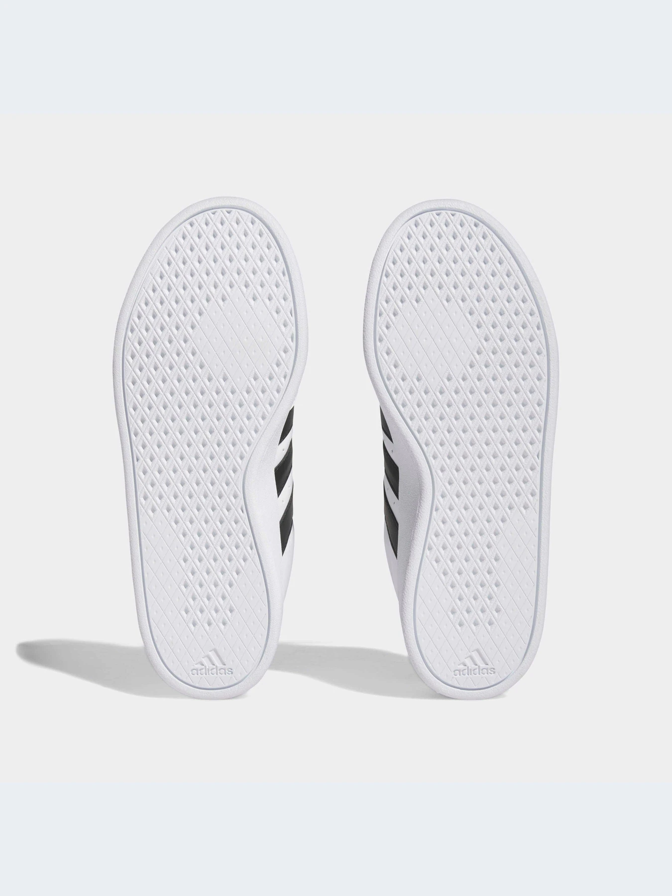 Кроссовки Adidas модель HP9445 Кроссовки Adidas модель HP9445 Фото
