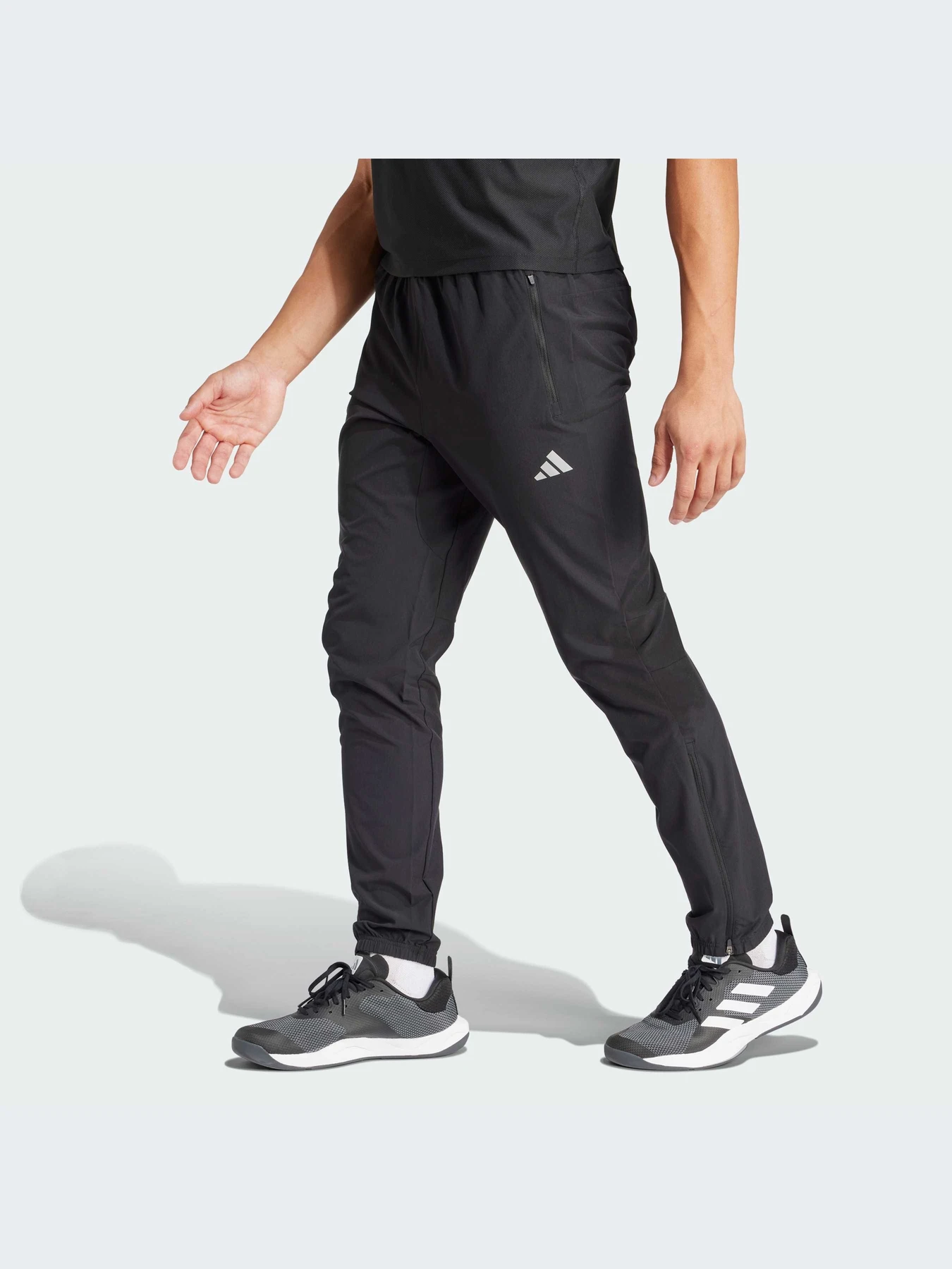 Брюки Adidas модель IL7187 Брюки Adidas модель IL7187 Фото