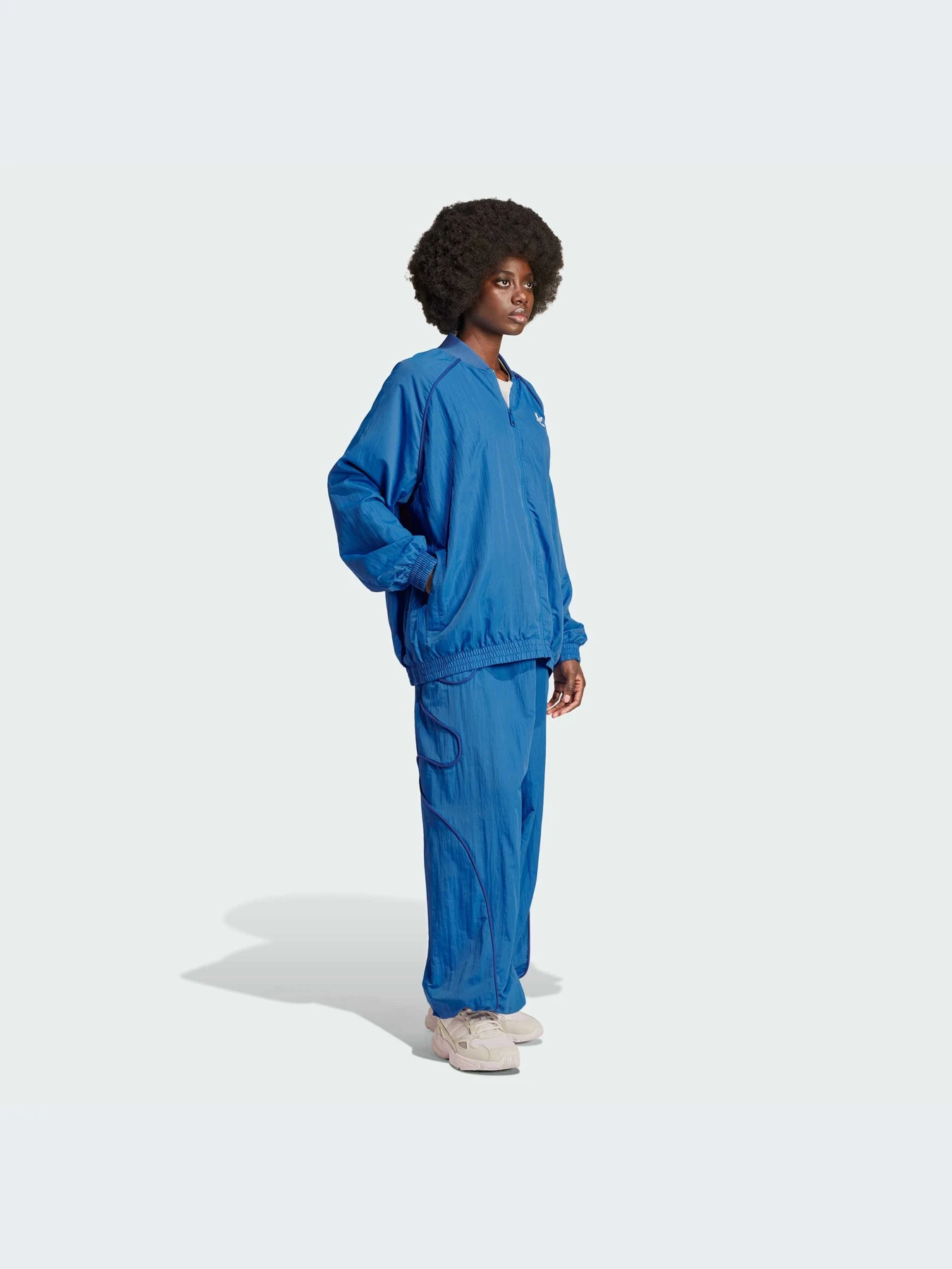 Худи и свитшоты Adidas модель IS3853 Фото