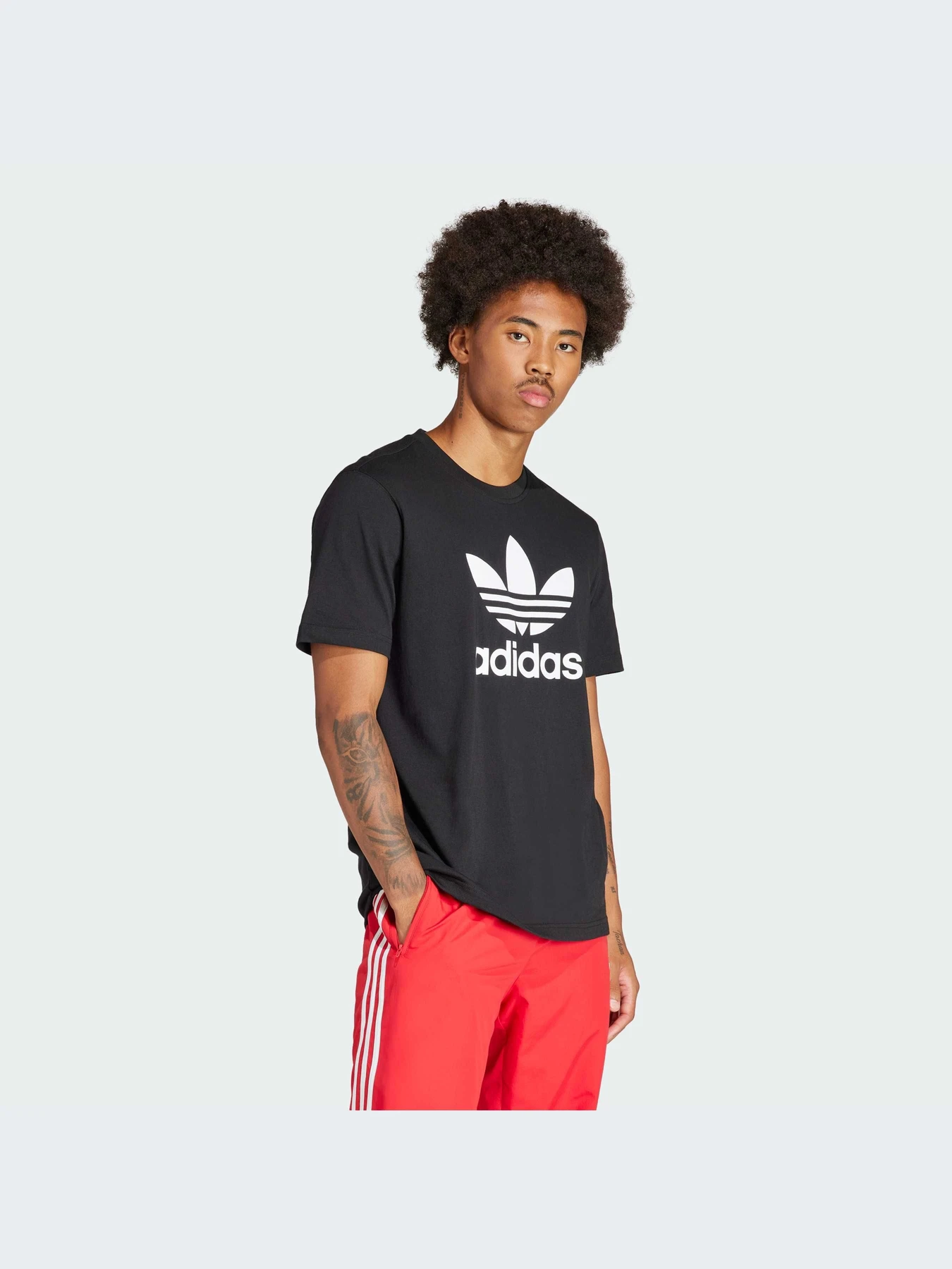 Футболки і поло Adidas Adicolor модель IU2364 Футболки і поло Adidas Adicolor модель IU2364 Фото