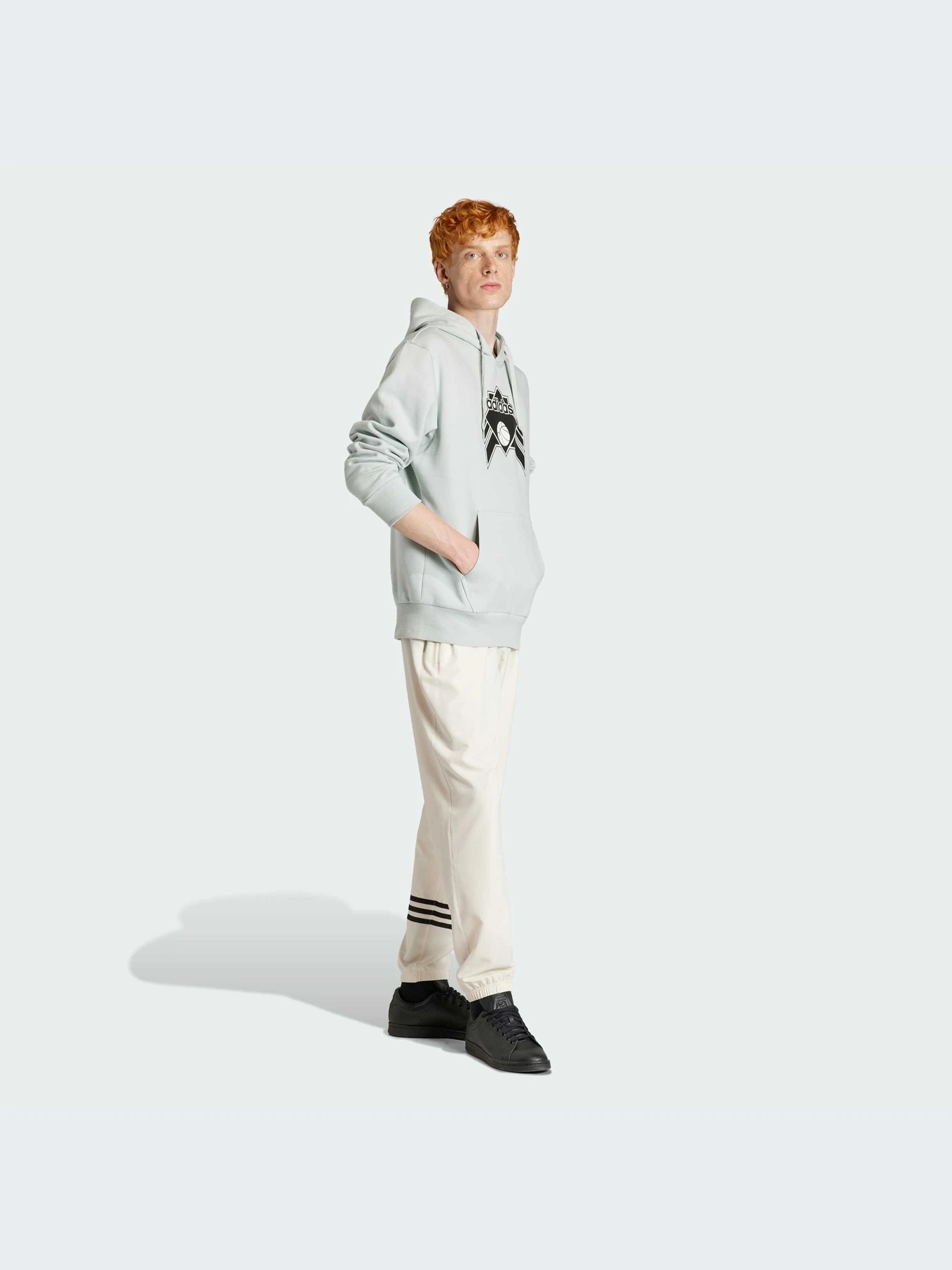 Худи и свитшоты Adidas модель IV9691 Худи и свитшоты Adidas модель IV9691 Фото