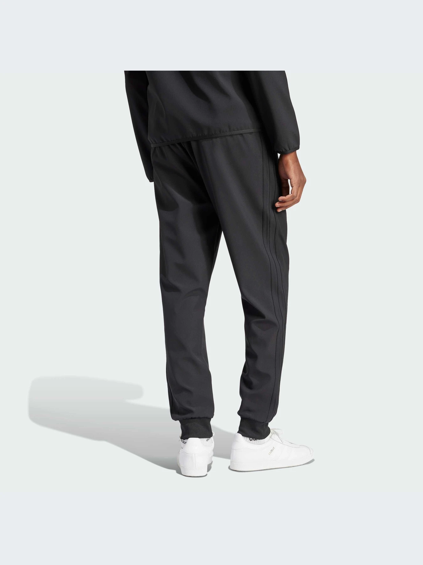Брюки Adidas модель IM9880 Брюки Adidas модель IM9880 Фото